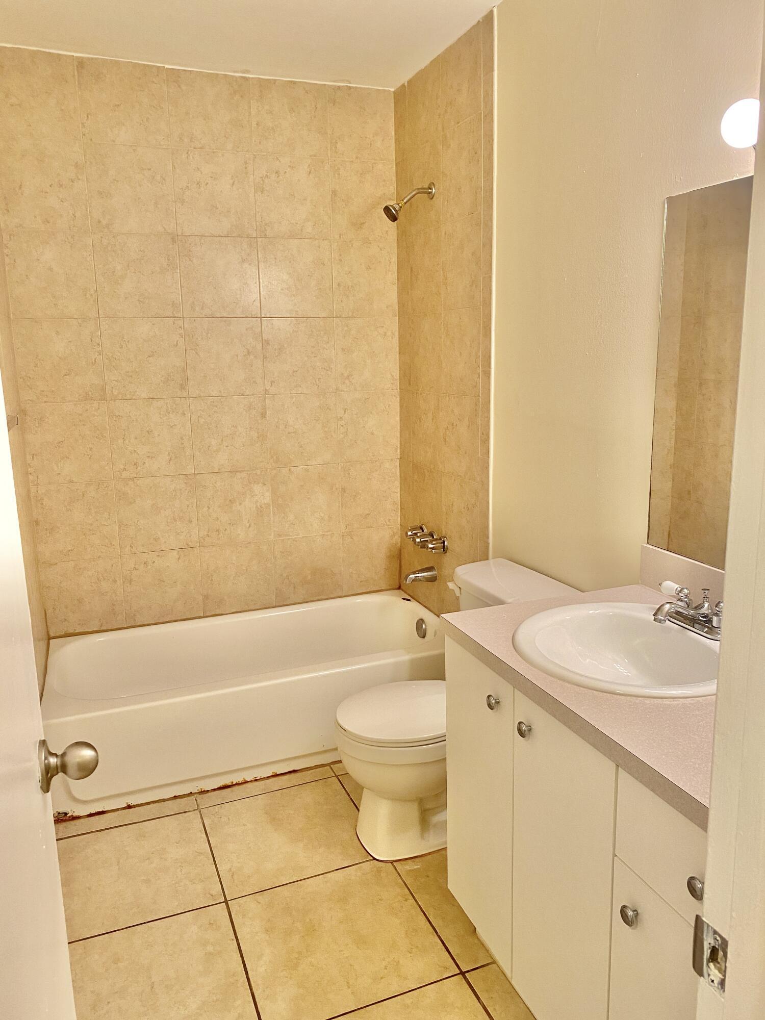 CLEAR LAKE PALMS CONDO - Residential