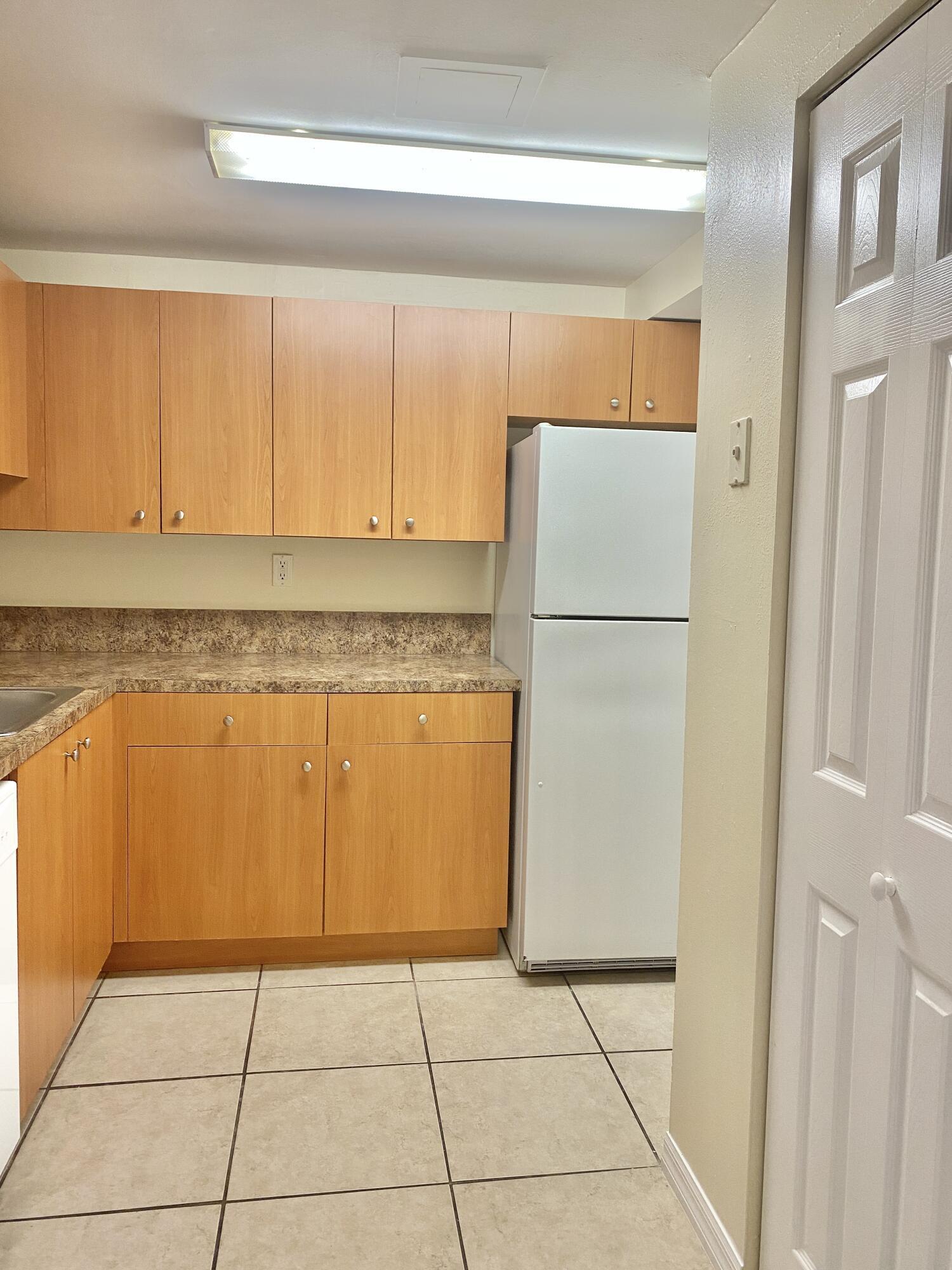 CLEAR LAKE PALMS CONDO - Residential