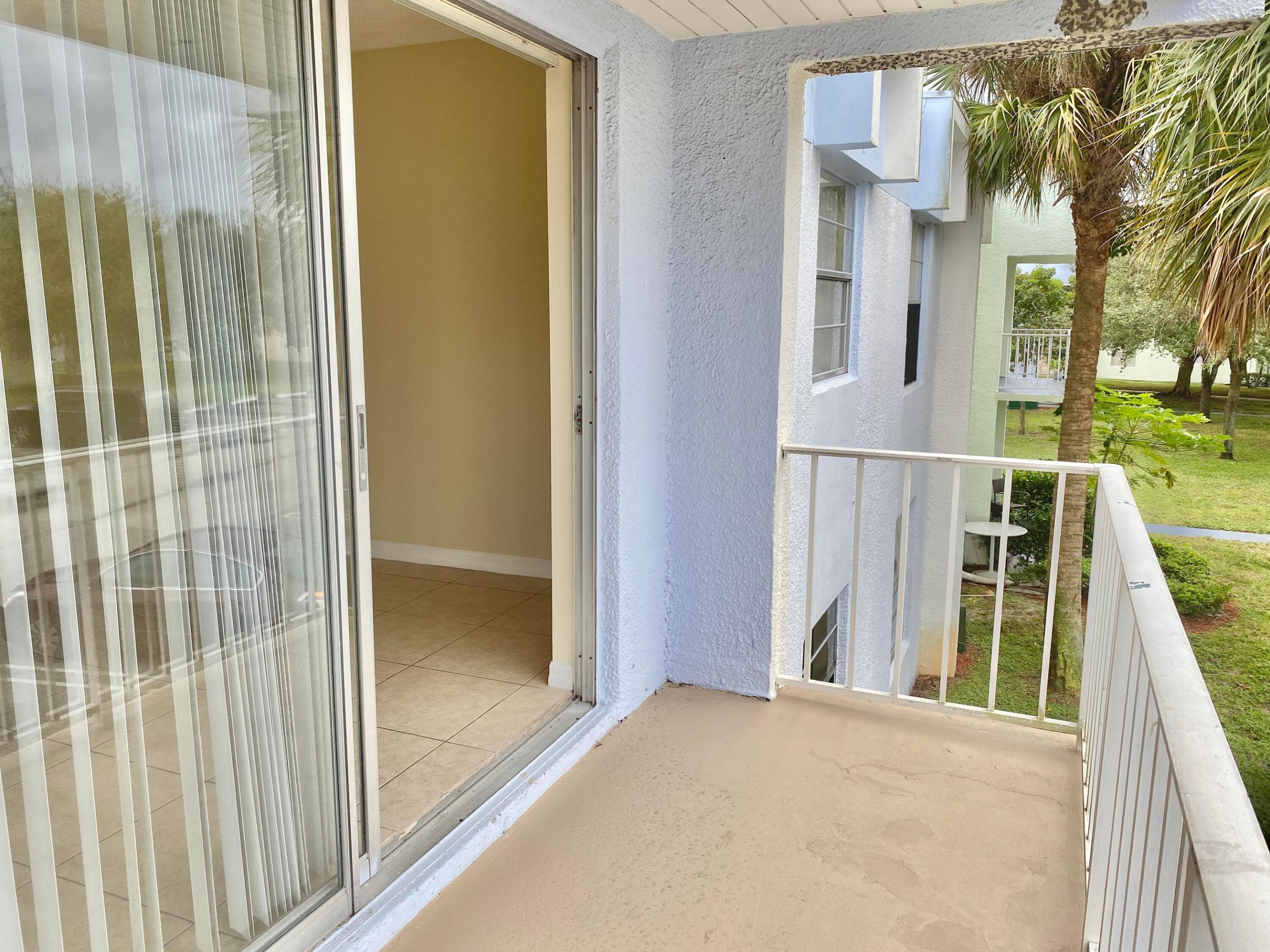 CLEAR LAKE PALMS CONDO - Residential