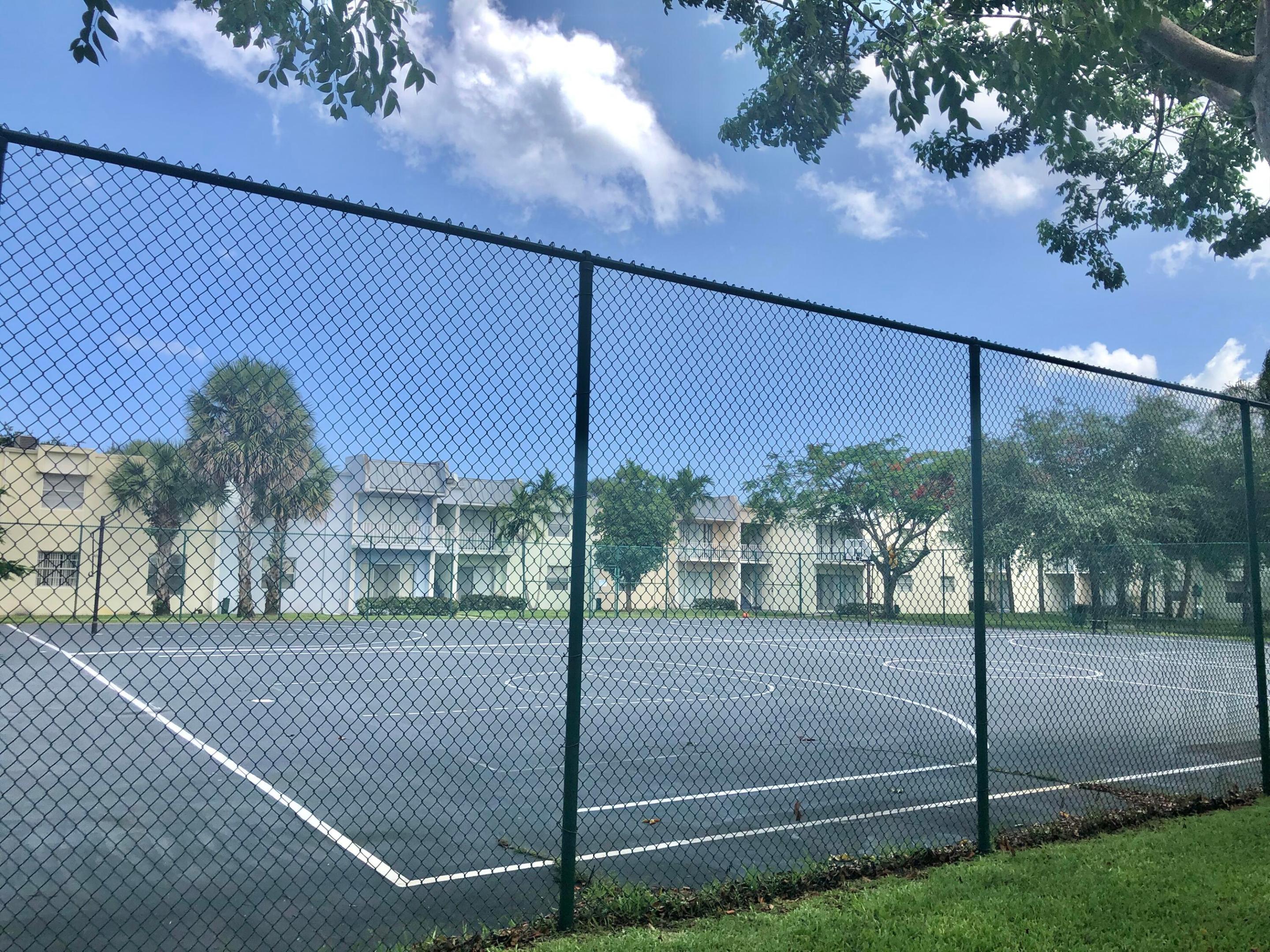 CLEAR LAKE PALMS CONDO - Residential