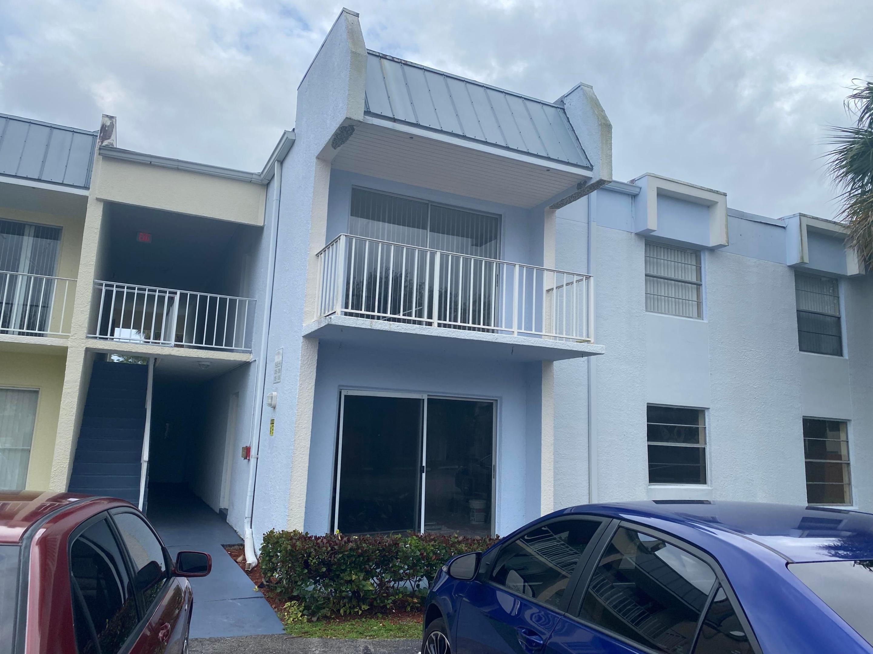 CLEAR LAKE PALMS CONDO - Residential