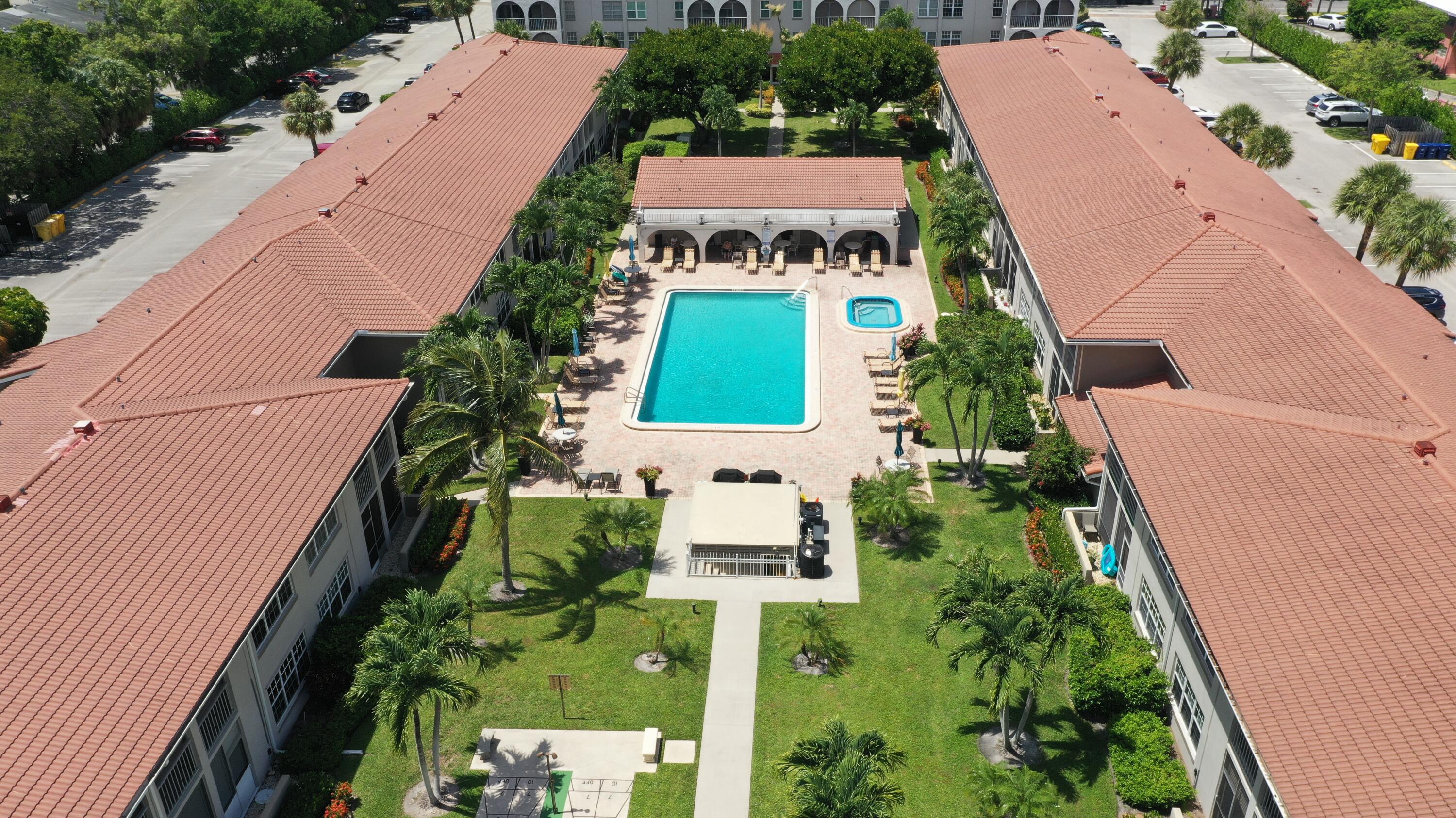 TIERRA DEL SOL CONDO - Residential