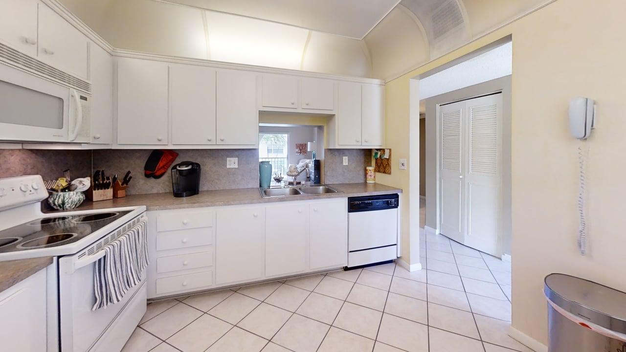 TIERRA DEL SOL CONDO - Residential