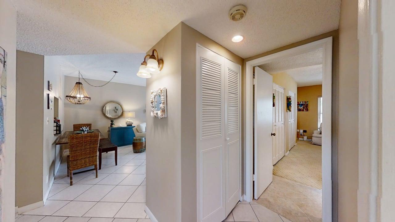 TIERRA DEL SOL CONDO - Residential