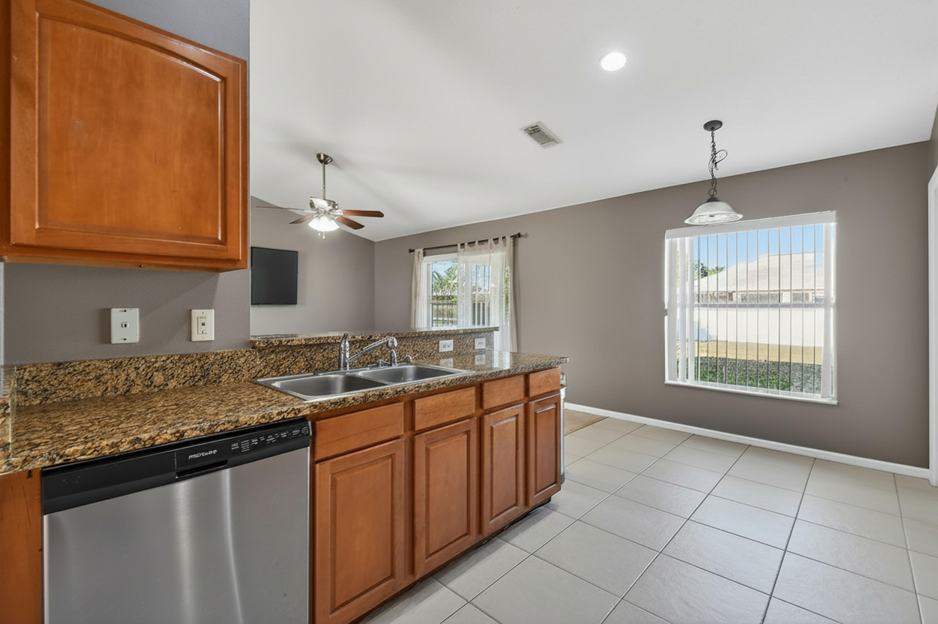 PORT ST LUCIE SECTION 12 - Residential