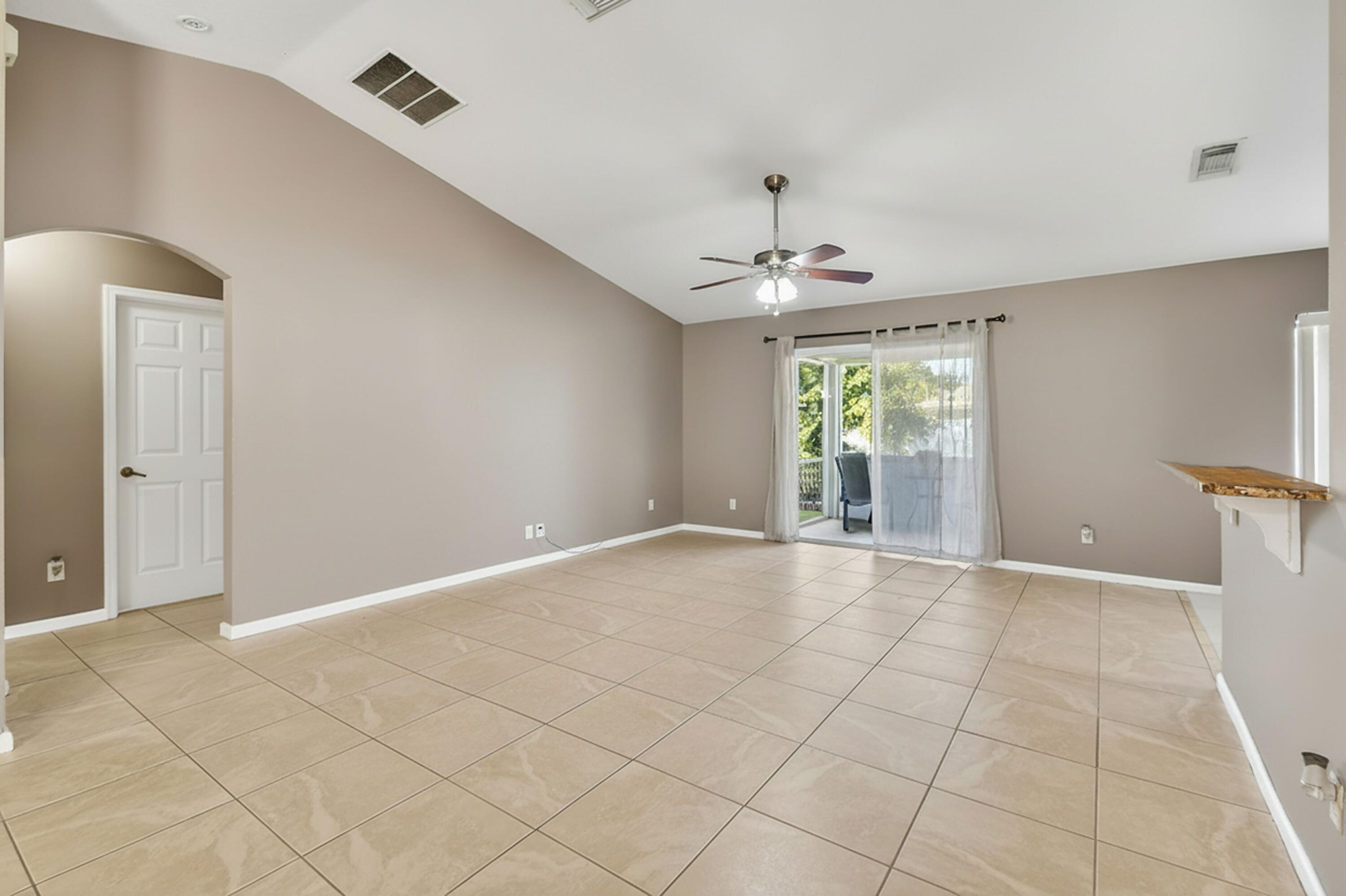 PORT ST LUCIE SECTION 12 - Residential