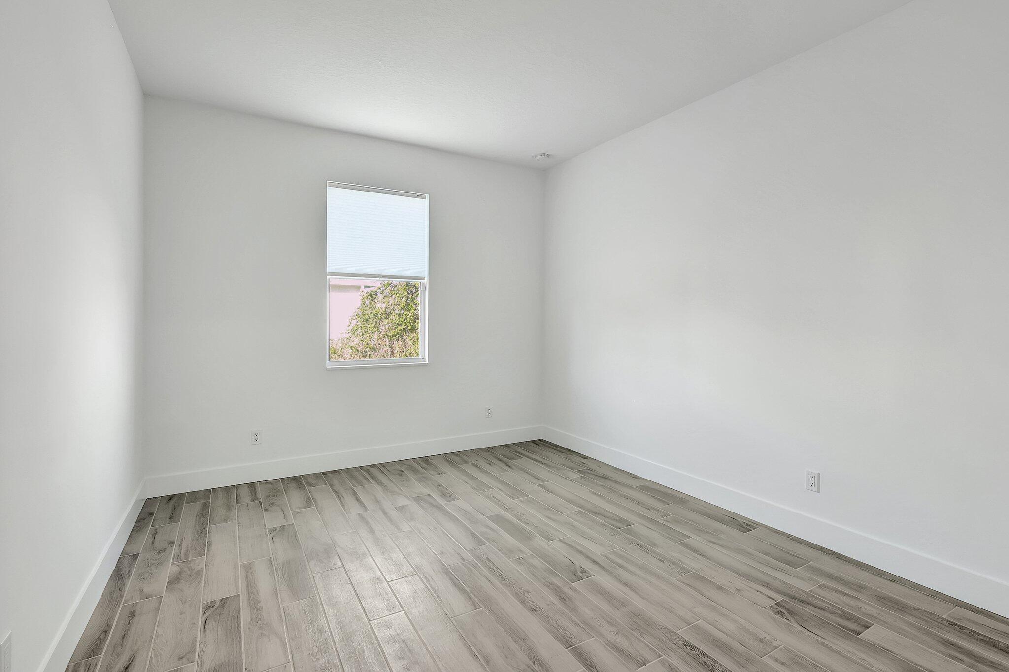 PORT ST LUCIE SECTION 19 - Residential Lease