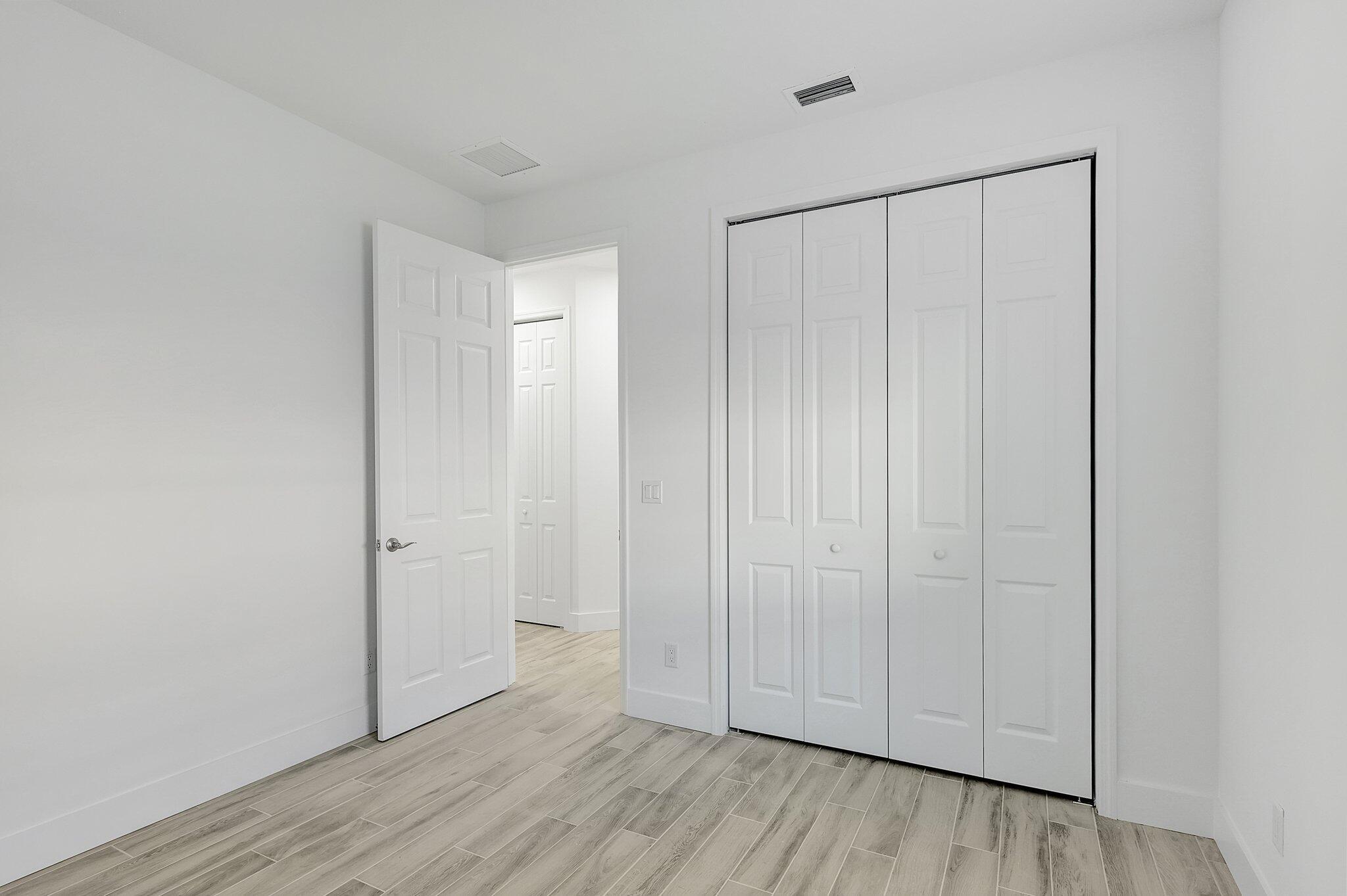 PORT ST LUCIE SECTION 19 - Residential Lease