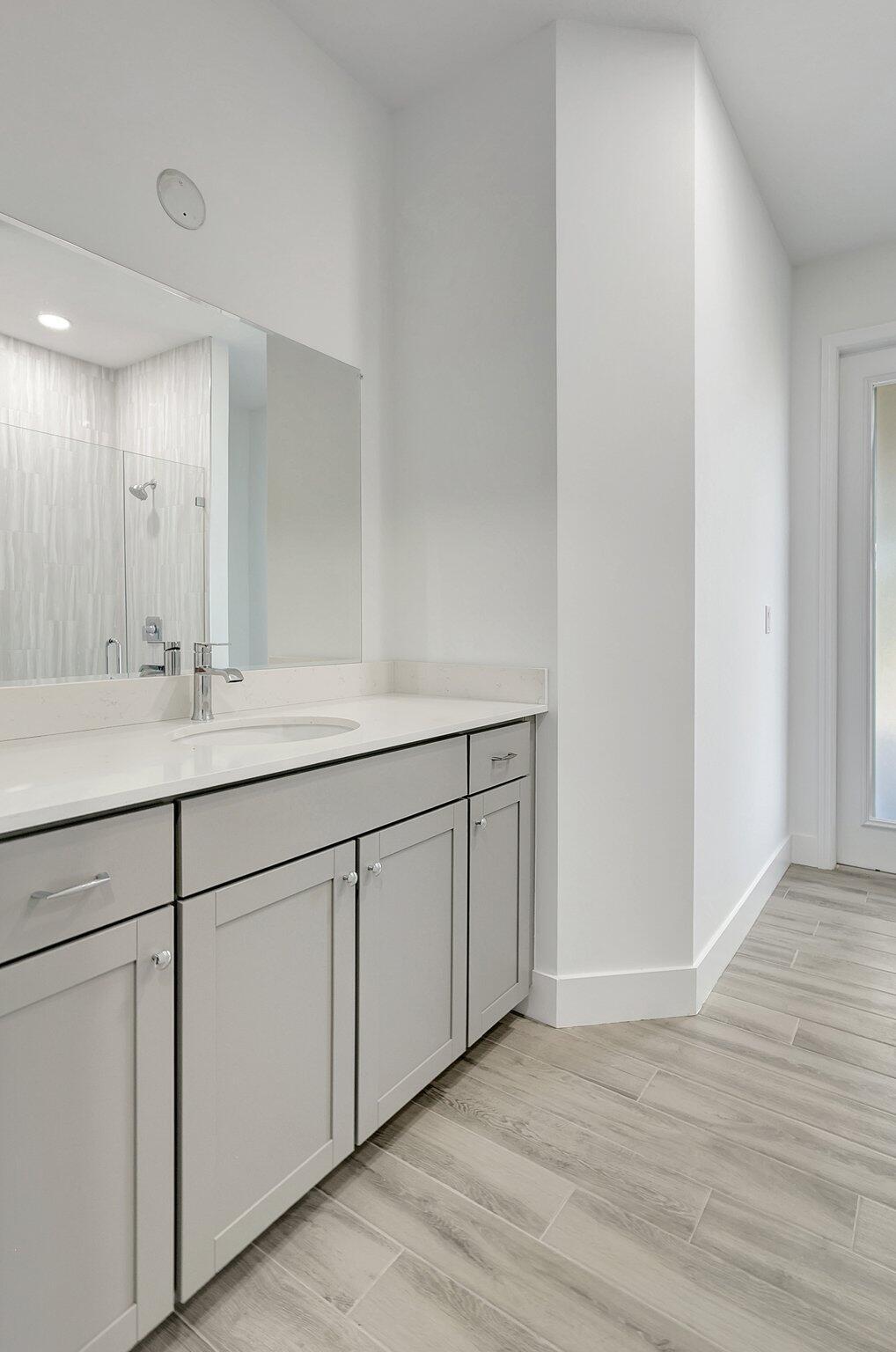 PORT ST LUCIE SECTION 19 - Residential Lease