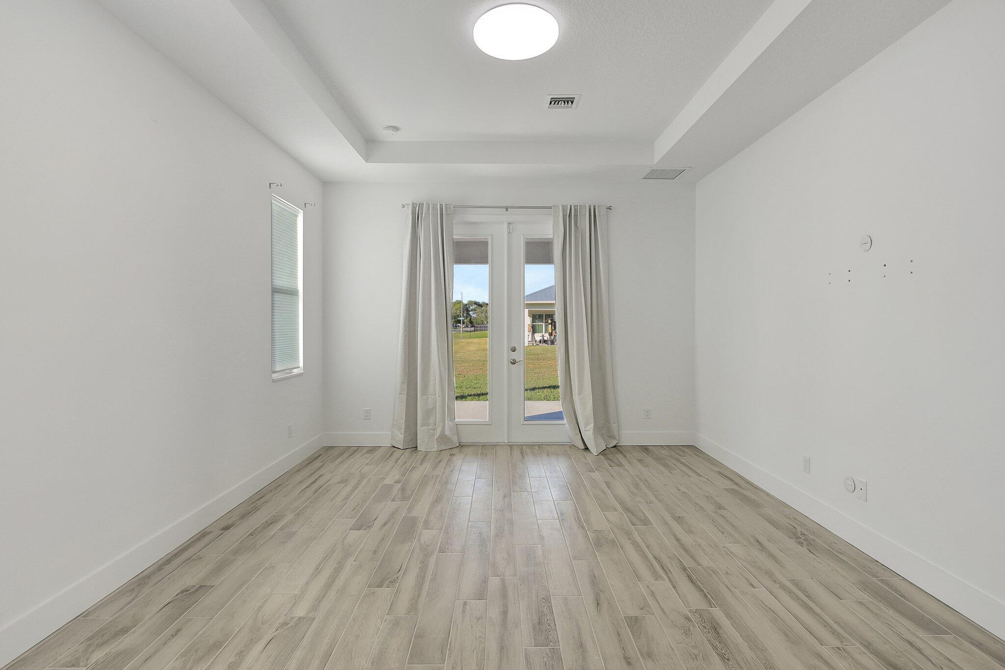 PORT ST LUCIE SECTION 19 - Residential Lease