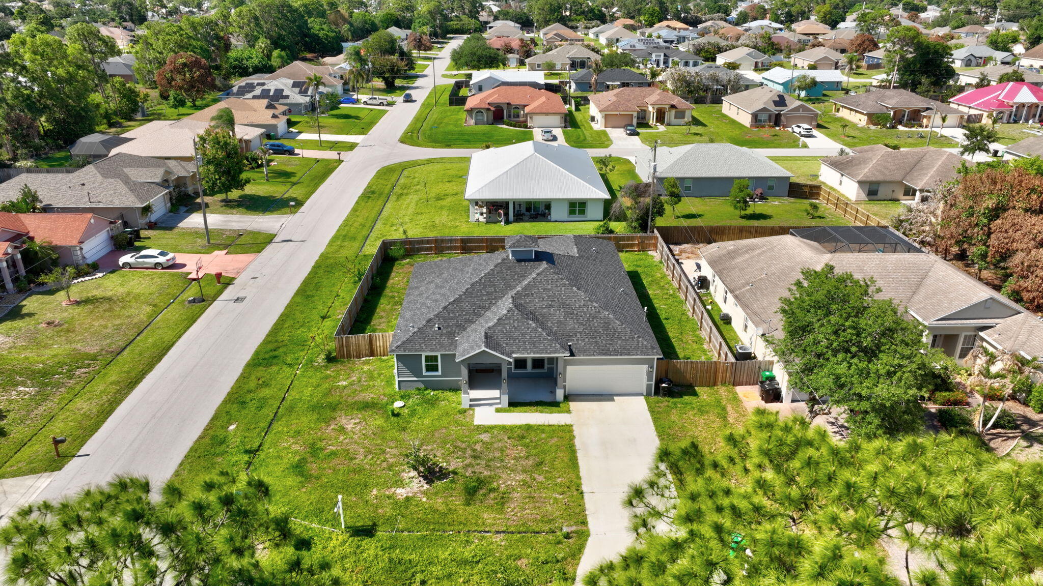 PORT ST LUCIE SECTION 19 - Residential Lease