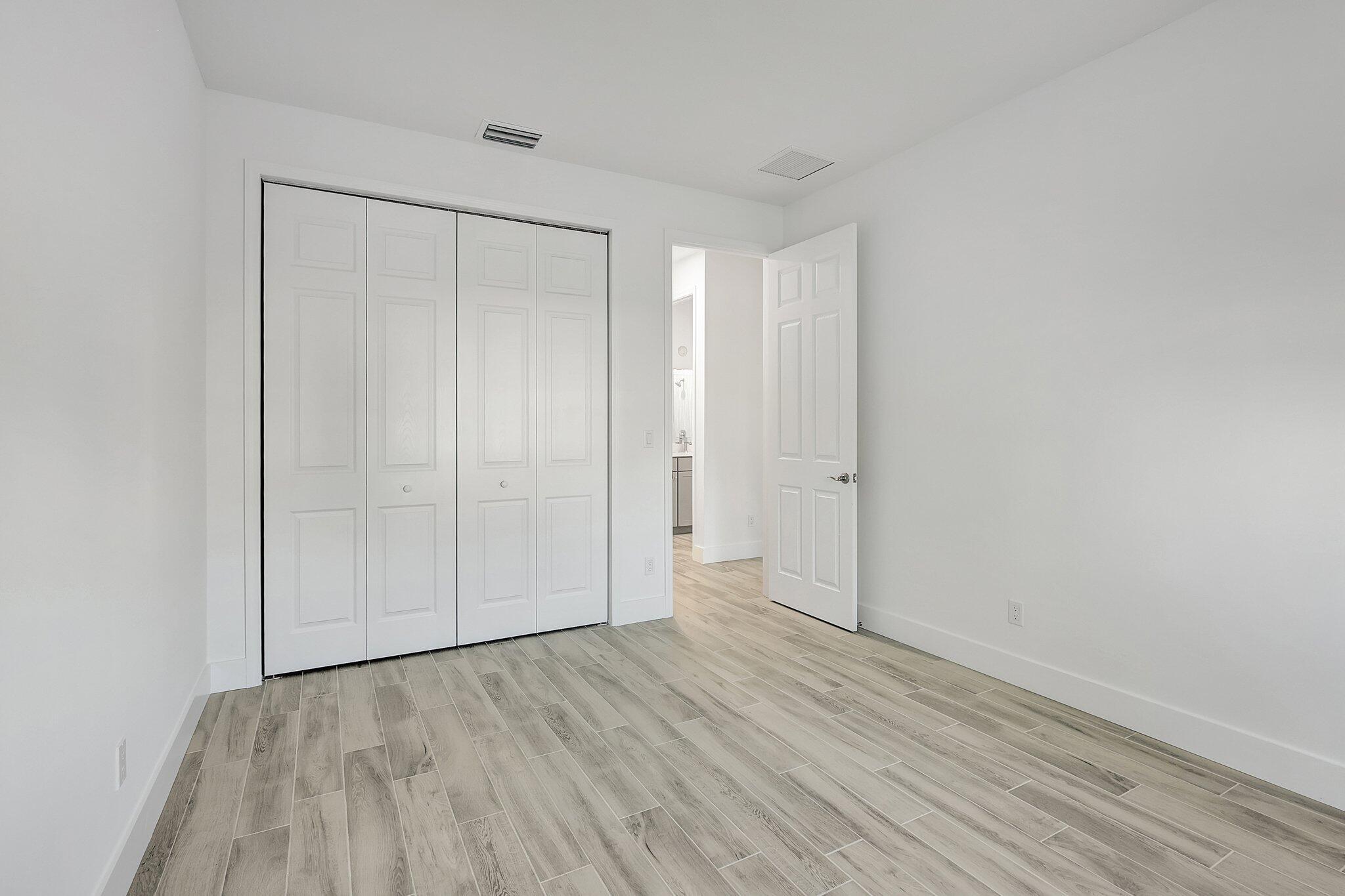 PORT ST LUCIE SECTION 19 - Residential Lease