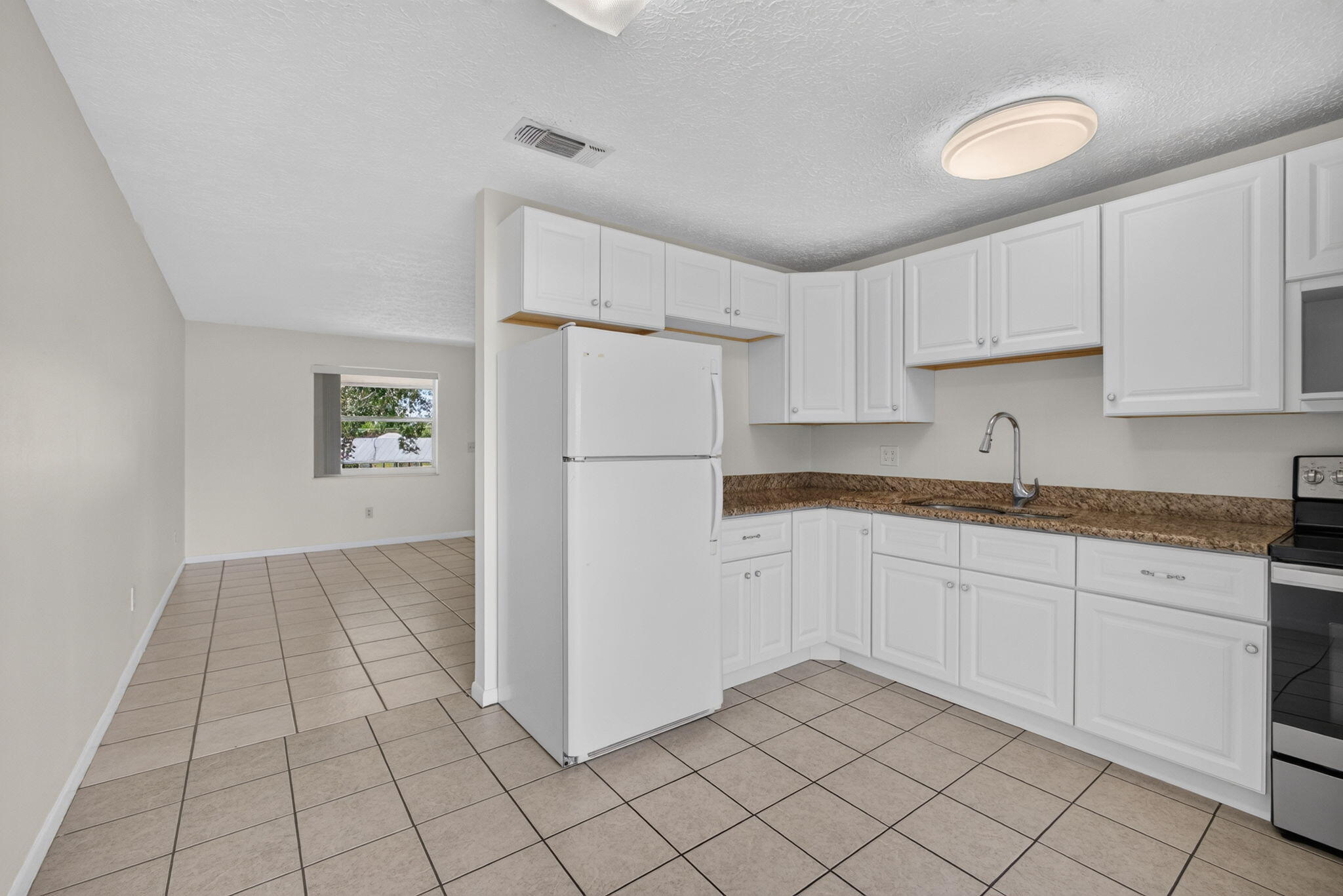 Palm City Gardens - Residential Lease