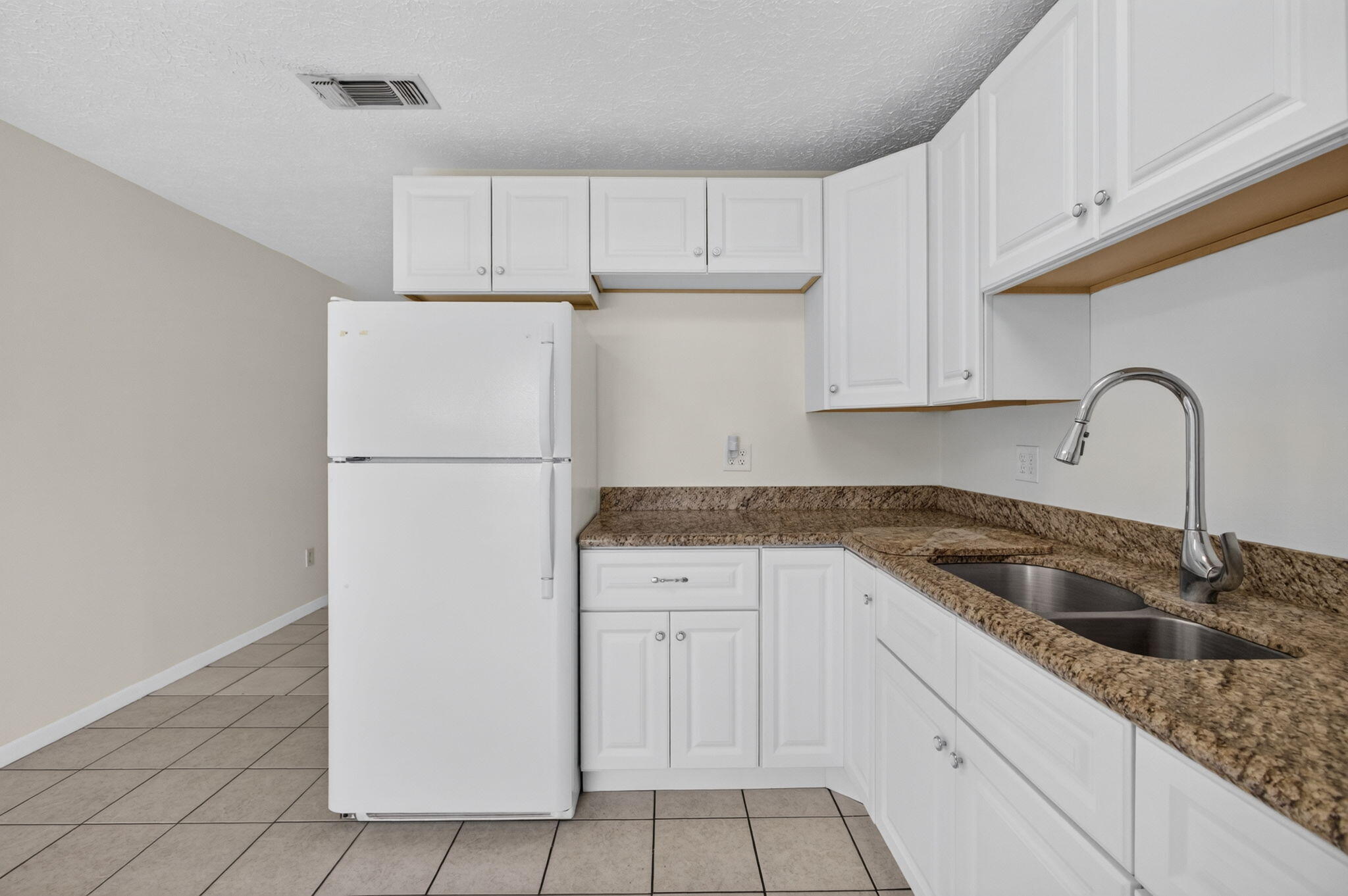 Palm City Gardens - Residential Lease