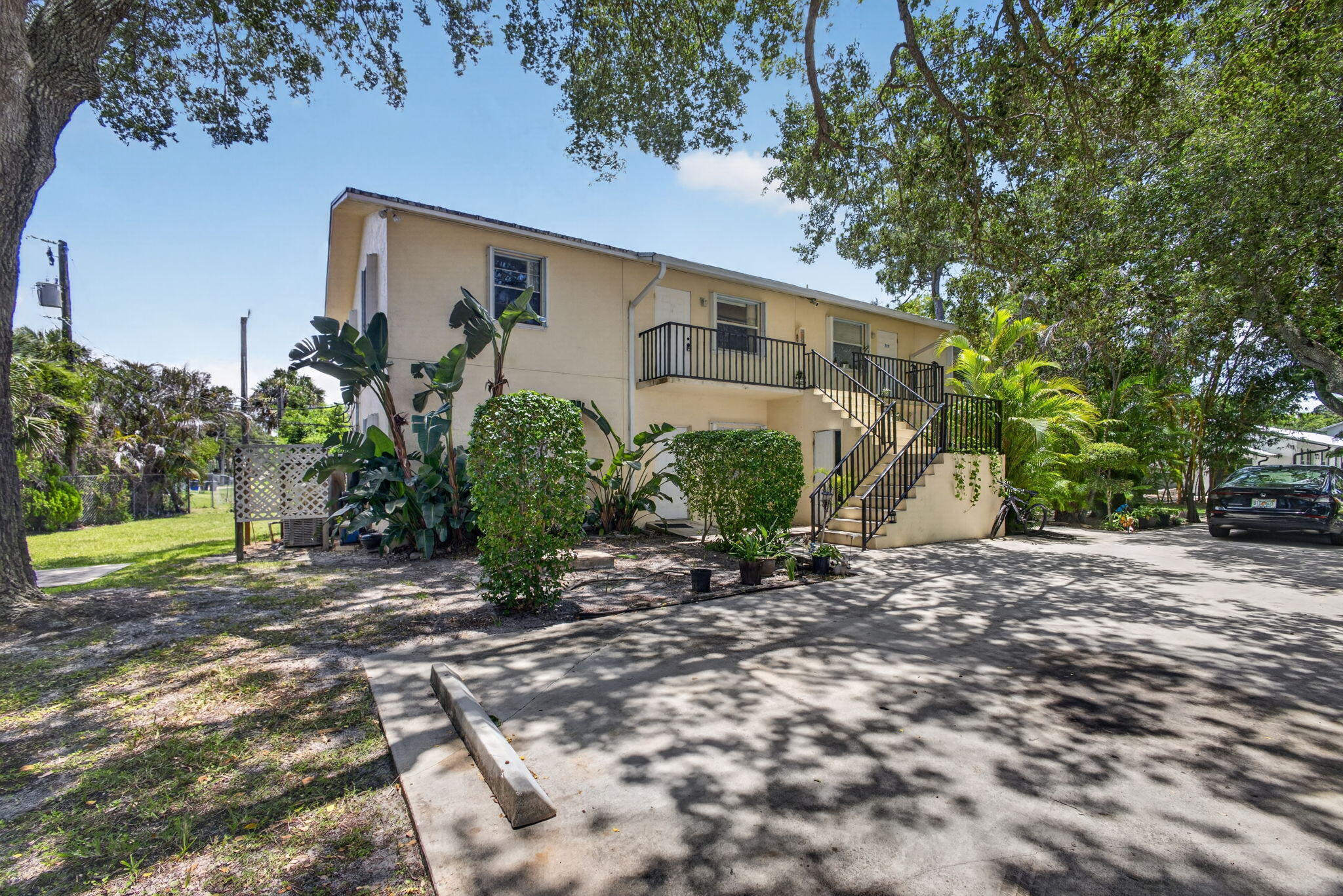 Palm City Gardens - Residential Lease