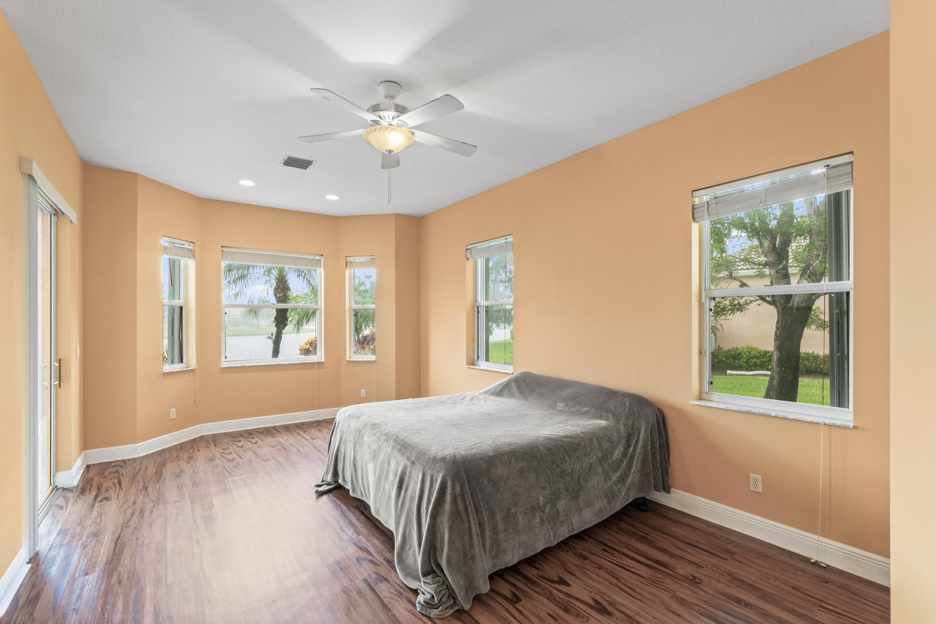 FLORIDA CLUB - Residential
