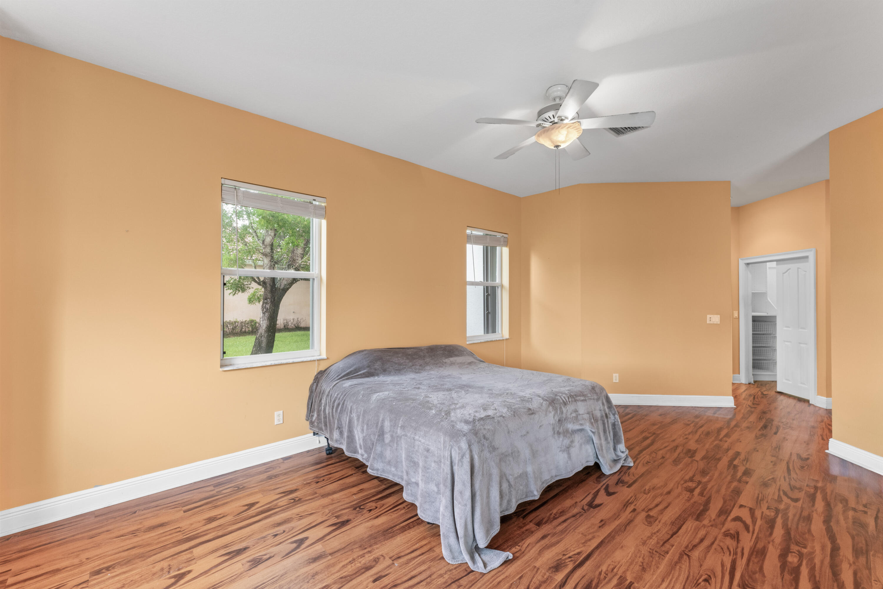 FLORIDA CLUB - Residential