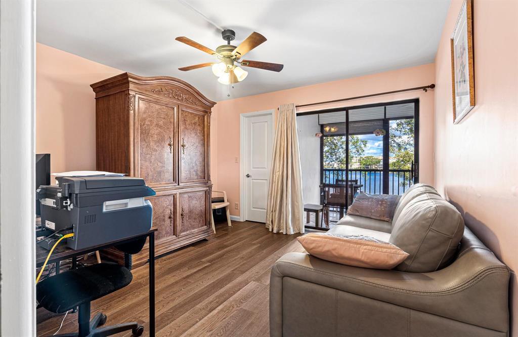 ASHMONT CONDOMINIUM E - Residential
