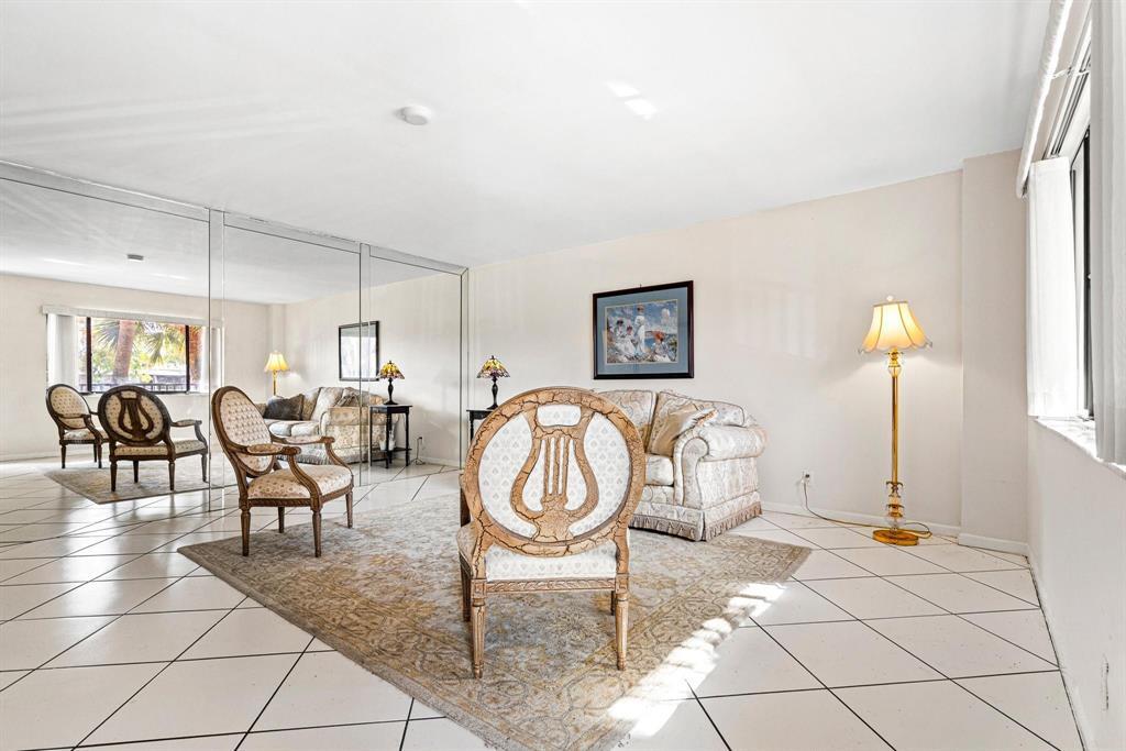ASHMONT CONDOMINIUM E - Residential