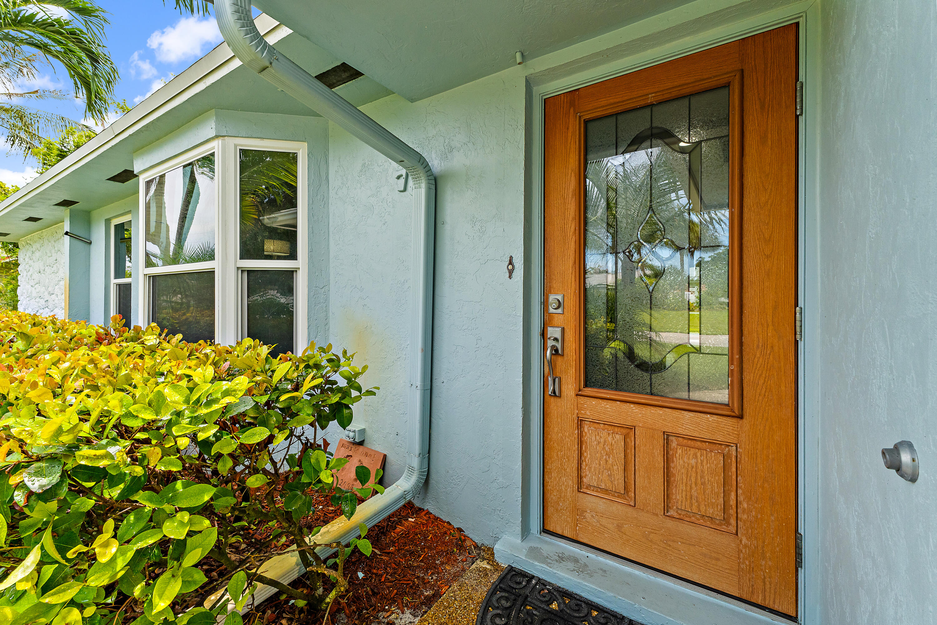 TEQUESTA PINES - Residential