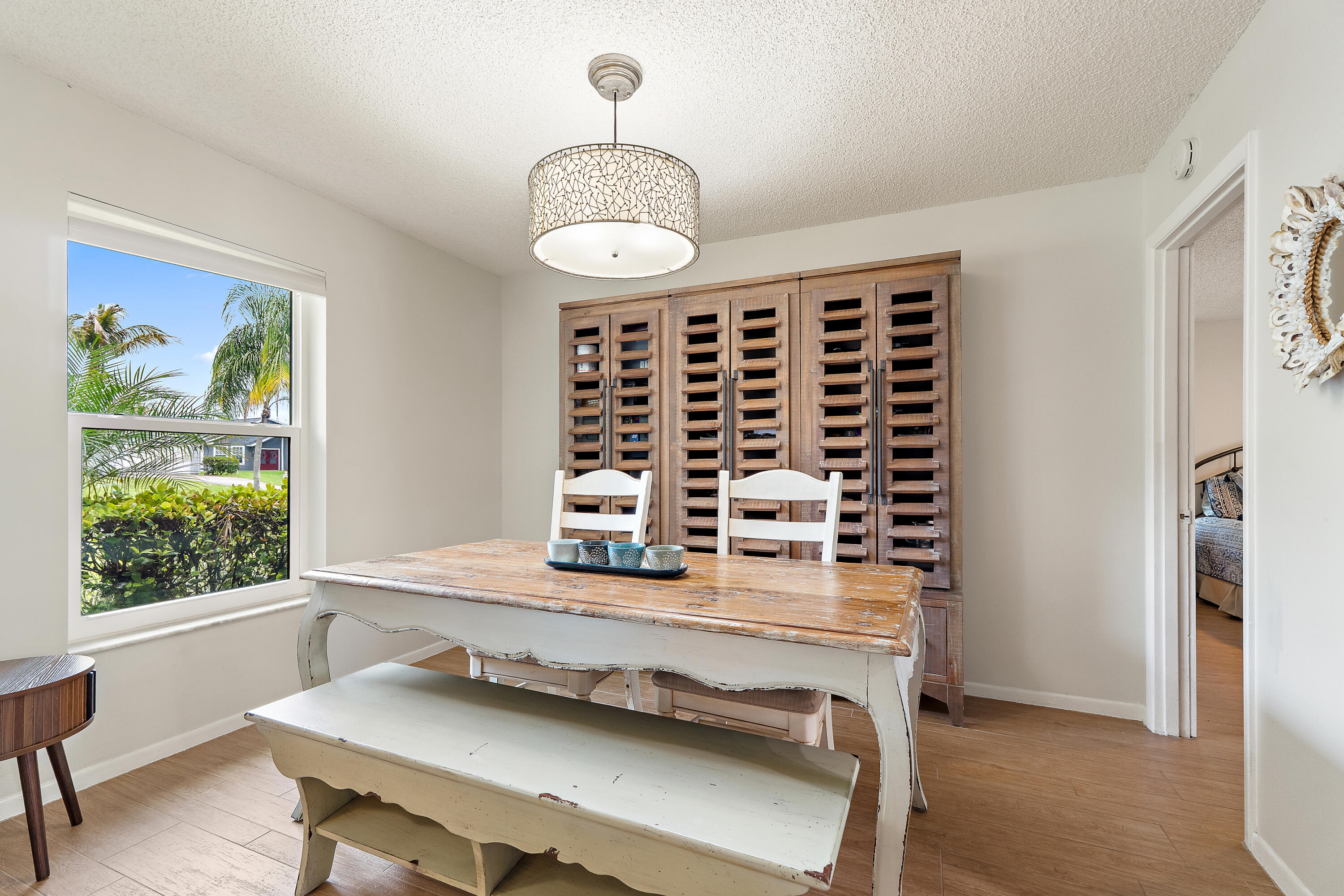 TEQUESTA PINES - Residential