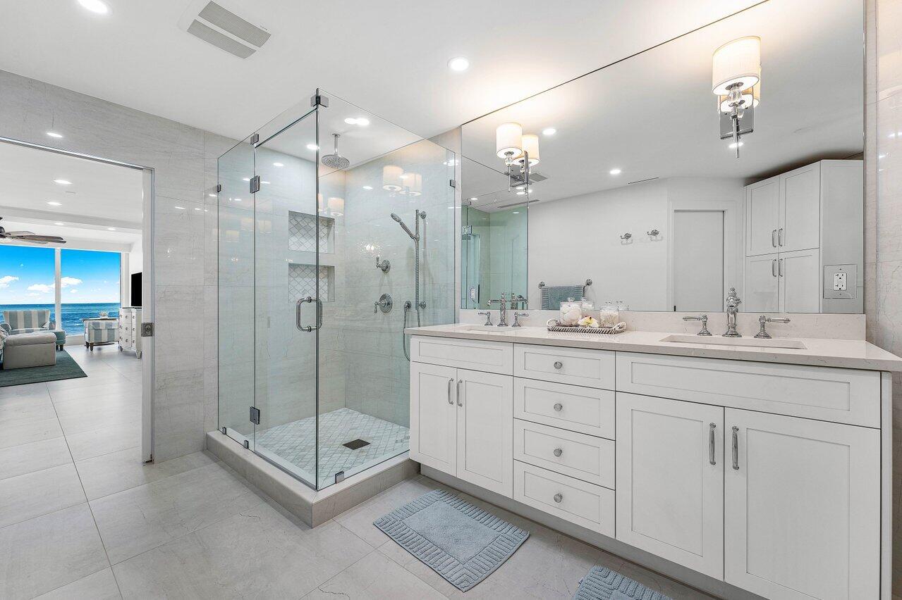 PALM BEACH HAMPTON CONDO - Residential