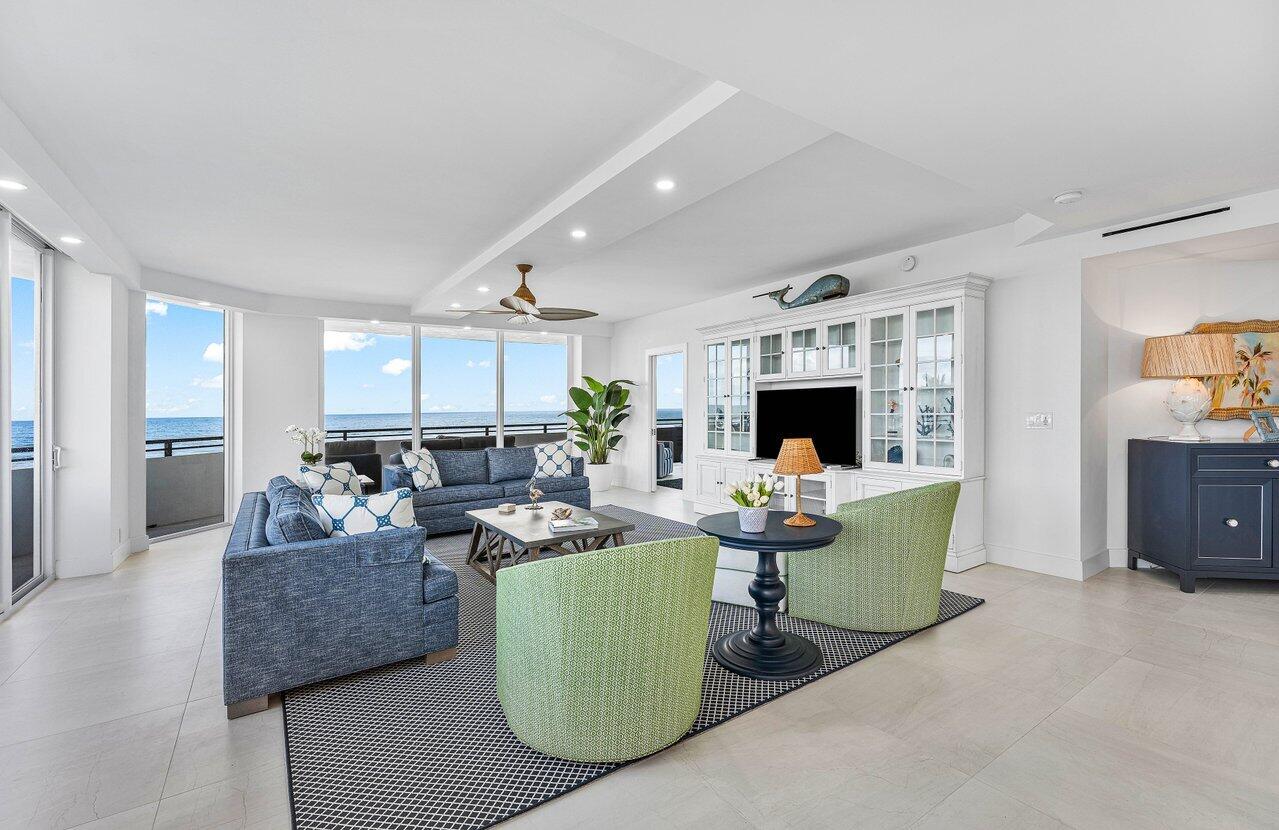 PALM BEACH HAMPTON CONDO - Residential