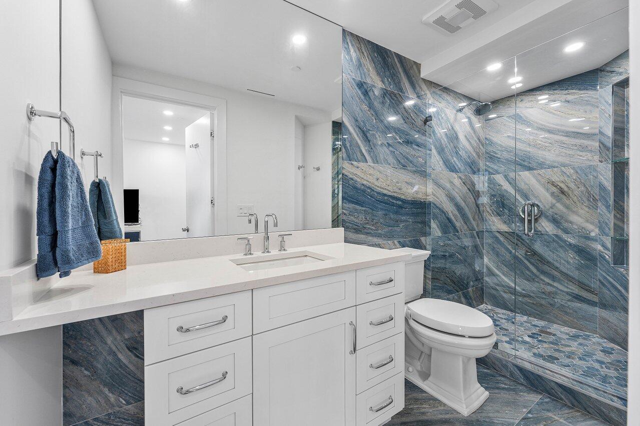 PALM BEACH HAMPTON CONDO - Residential