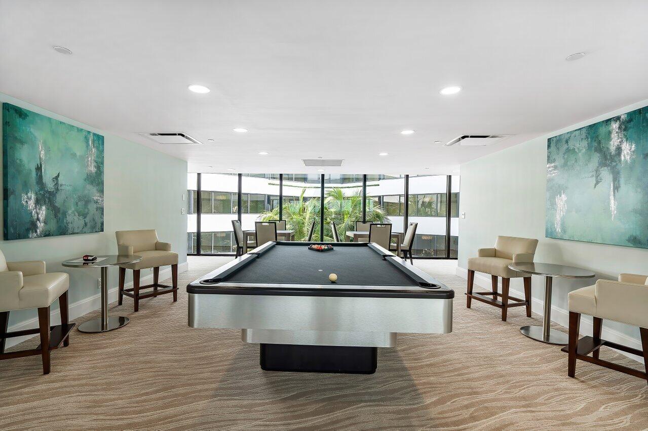 PALM BEACH HAMPTON CONDO - Residential