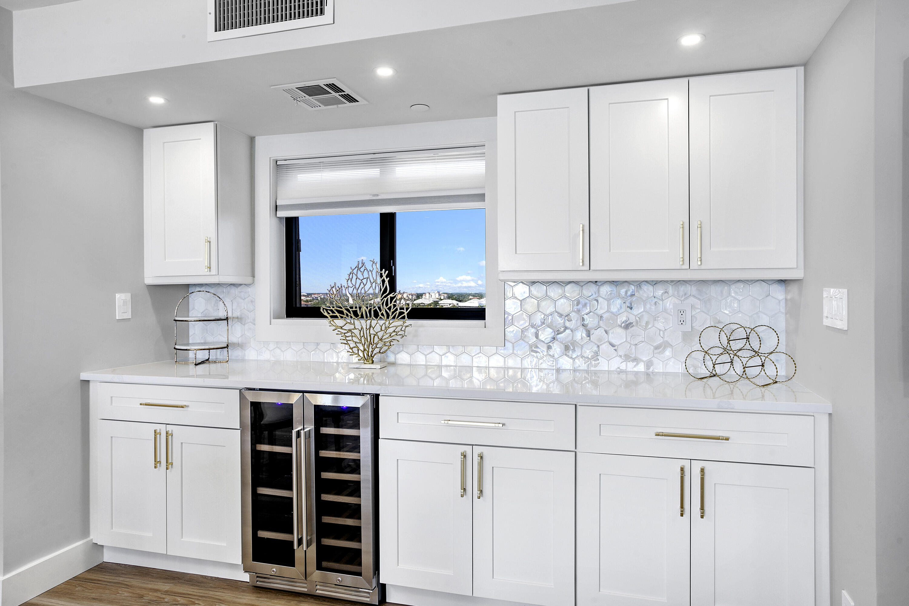OCEAN TRAIL CONDO III - Residential