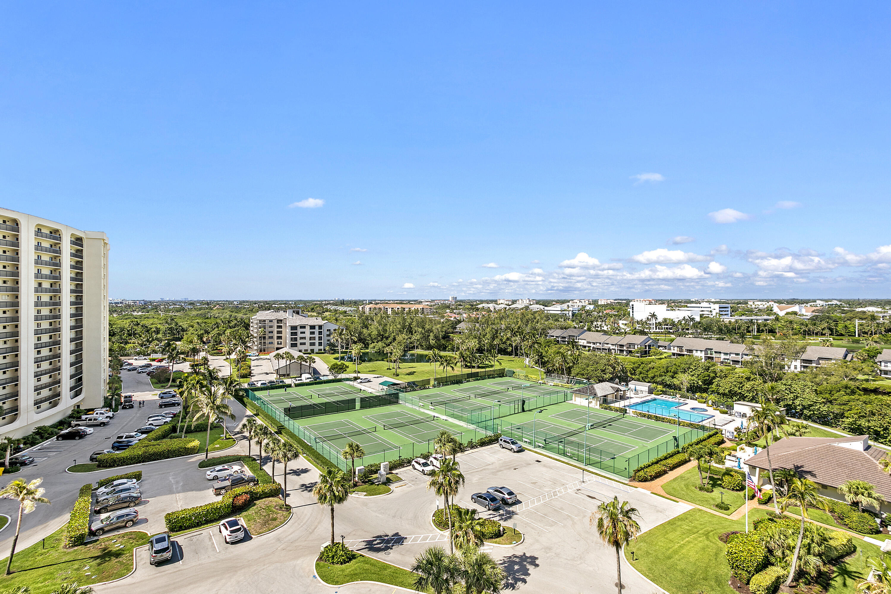 OCEAN TRAIL CONDO III - Residential