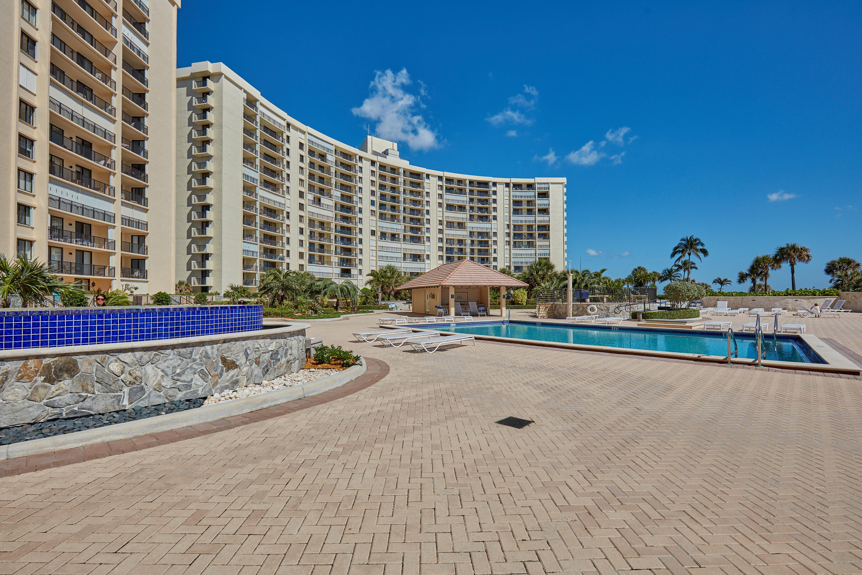 OCEAN TRAIL CONDO III - Residential