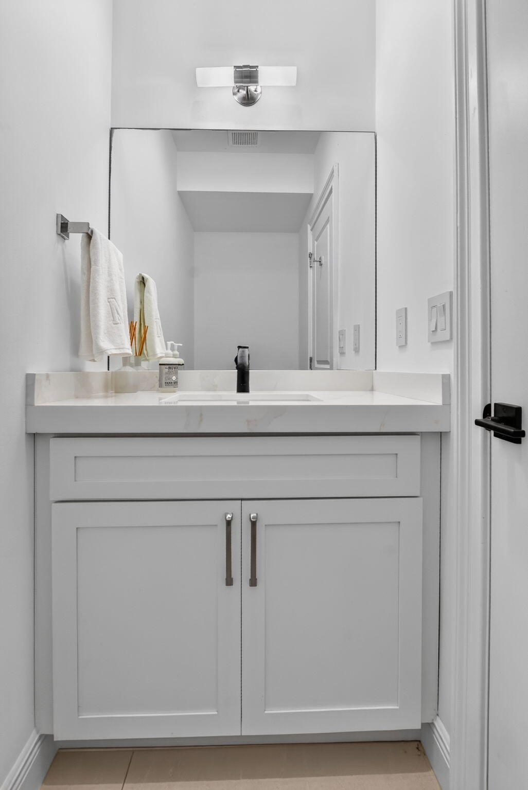 BOCA RATON RIVIERA UNIT D - Residential Lease