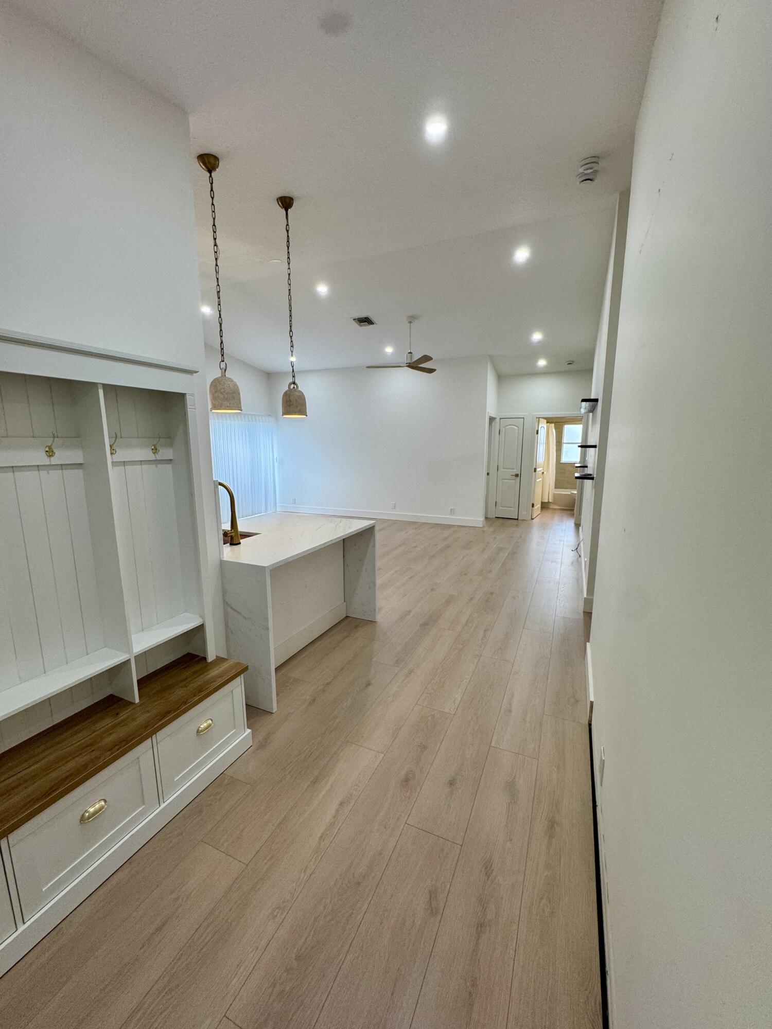 BOYNTON LAKES PL 6 - Residential Lease