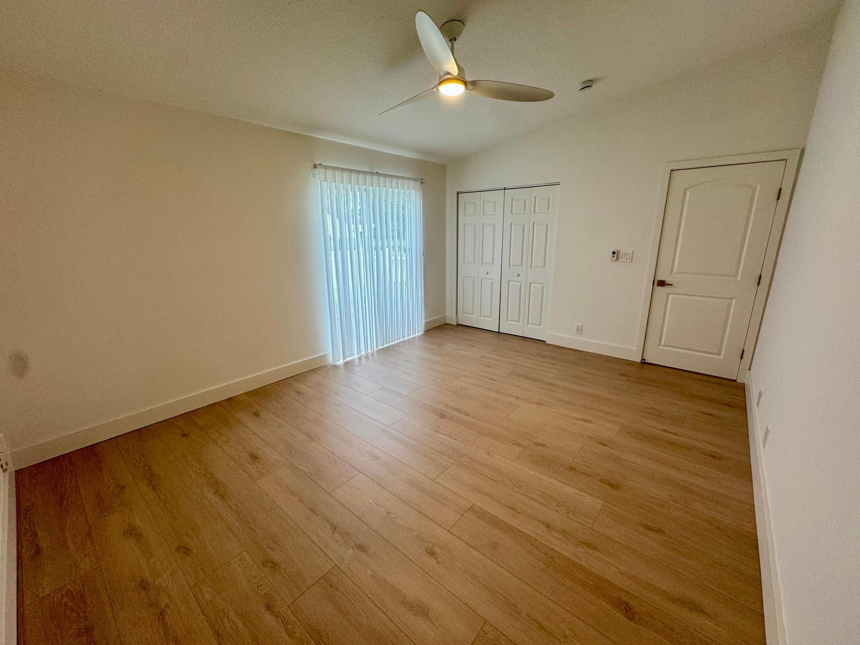 BOYNTON LAKES PL 6 - Residential Lease