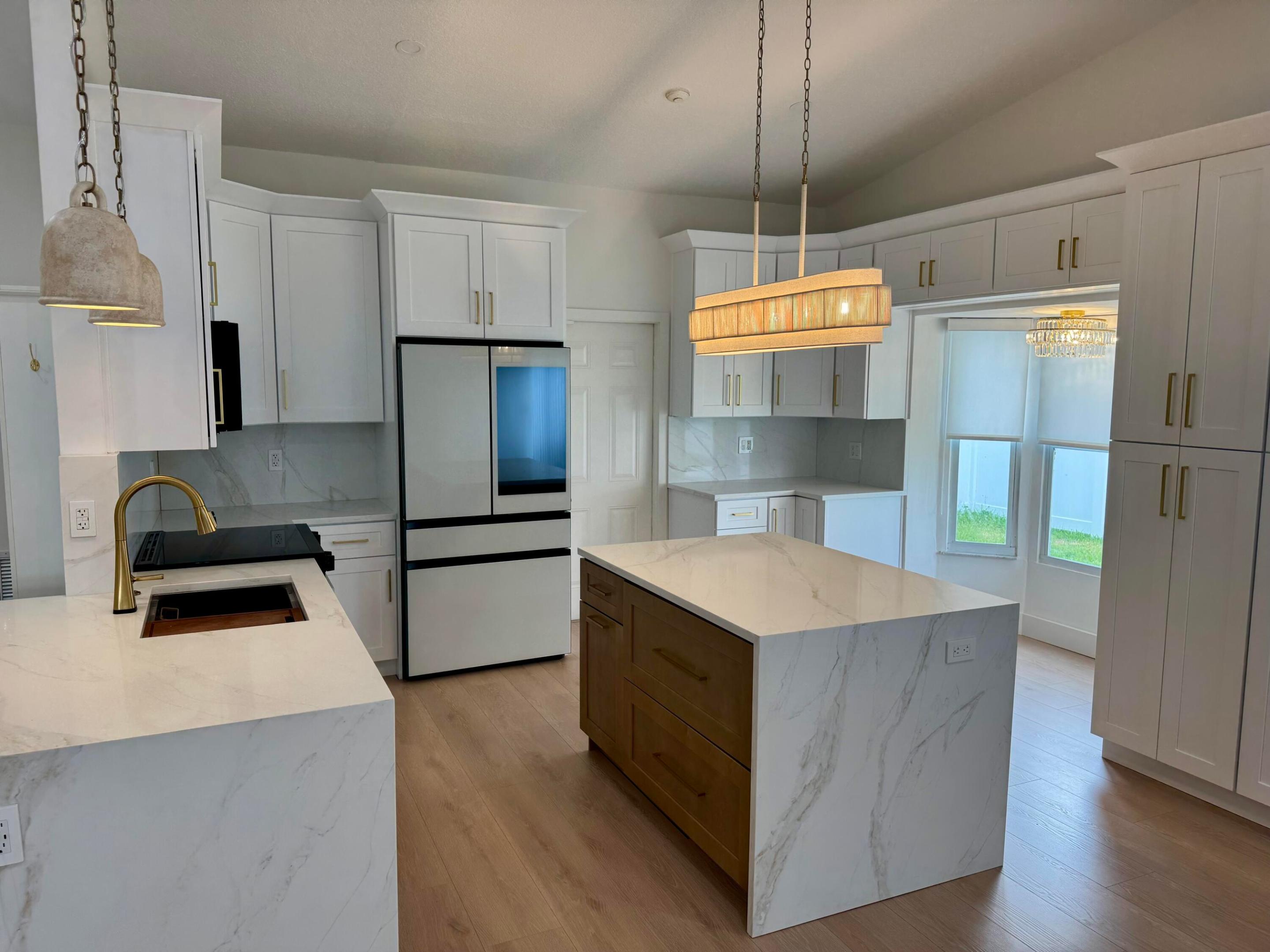 BOYNTON LAKES PL 6 - Residential Lease