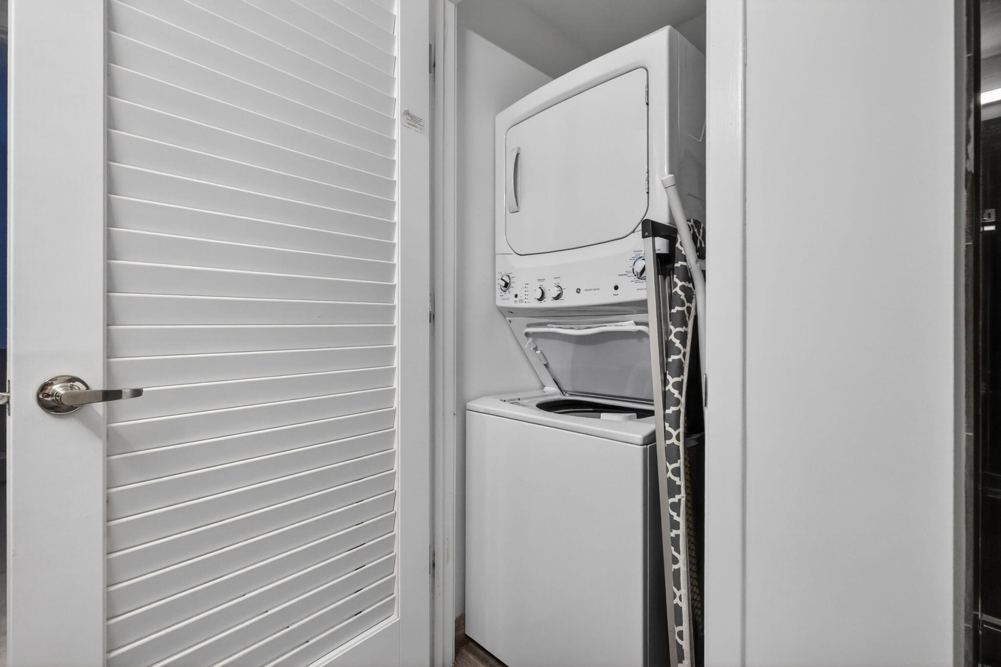 1010 BRICKELL CONDO - Residential