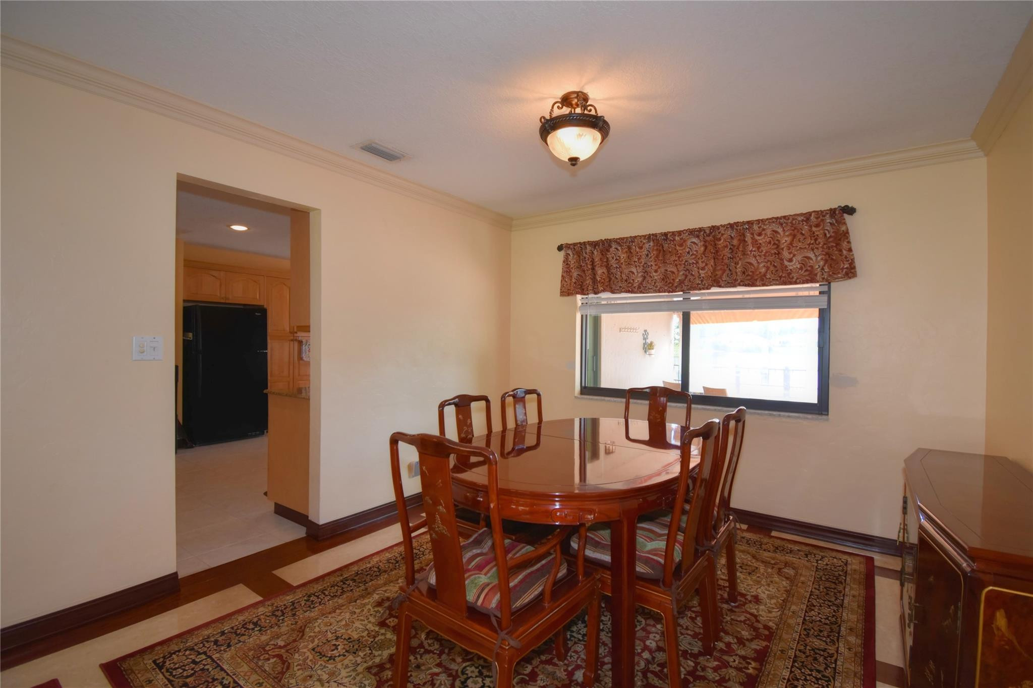 ROYAL PALM LAKE ESTATES - Residential