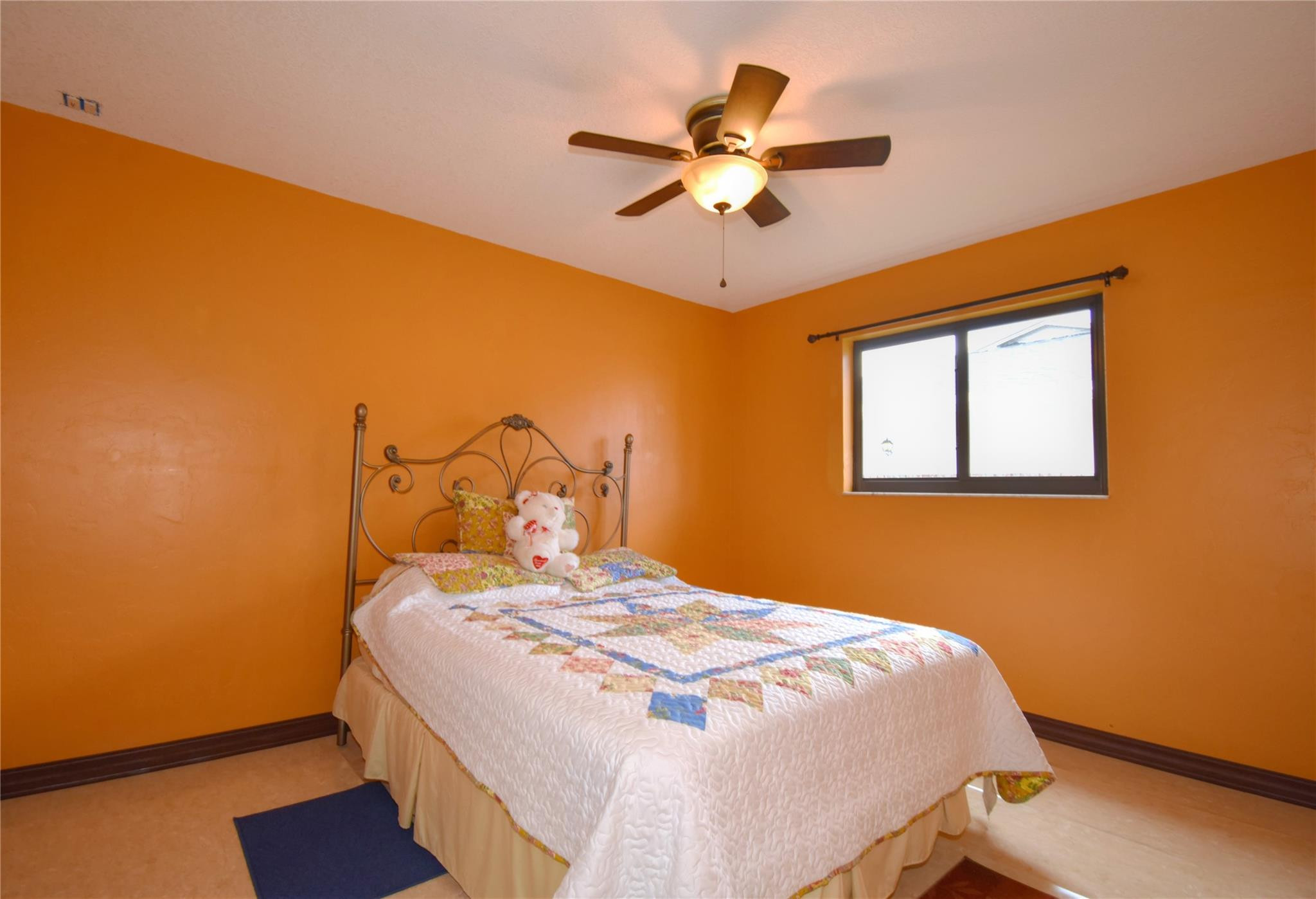 ROYAL PALM LAKE ESTATES - Residential