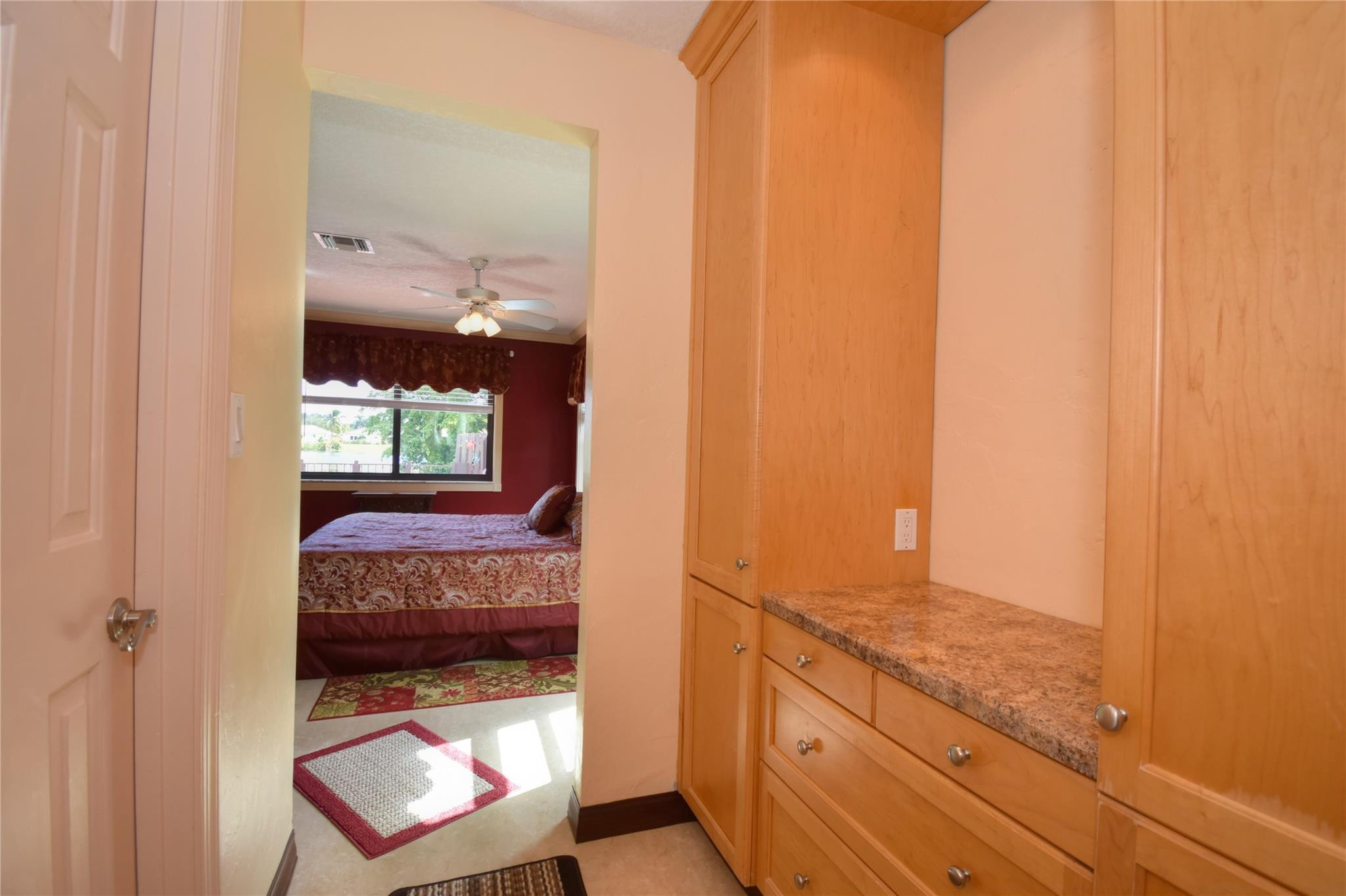 ROYAL PALM LAKE ESTATES - Residential