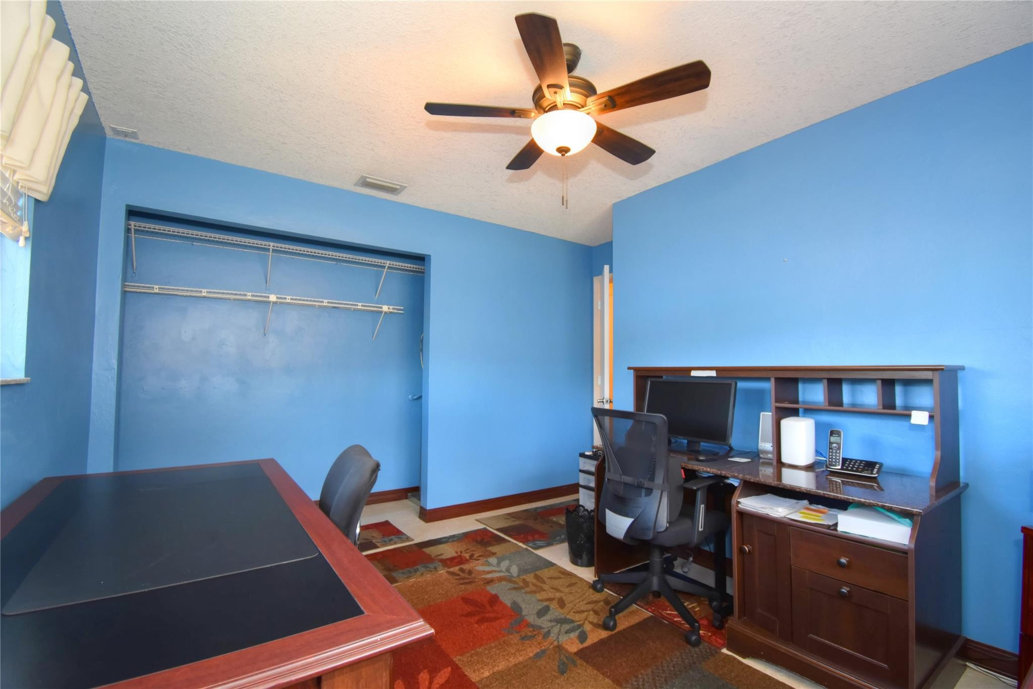 ROYAL PALM LAKE ESTATES - Residential