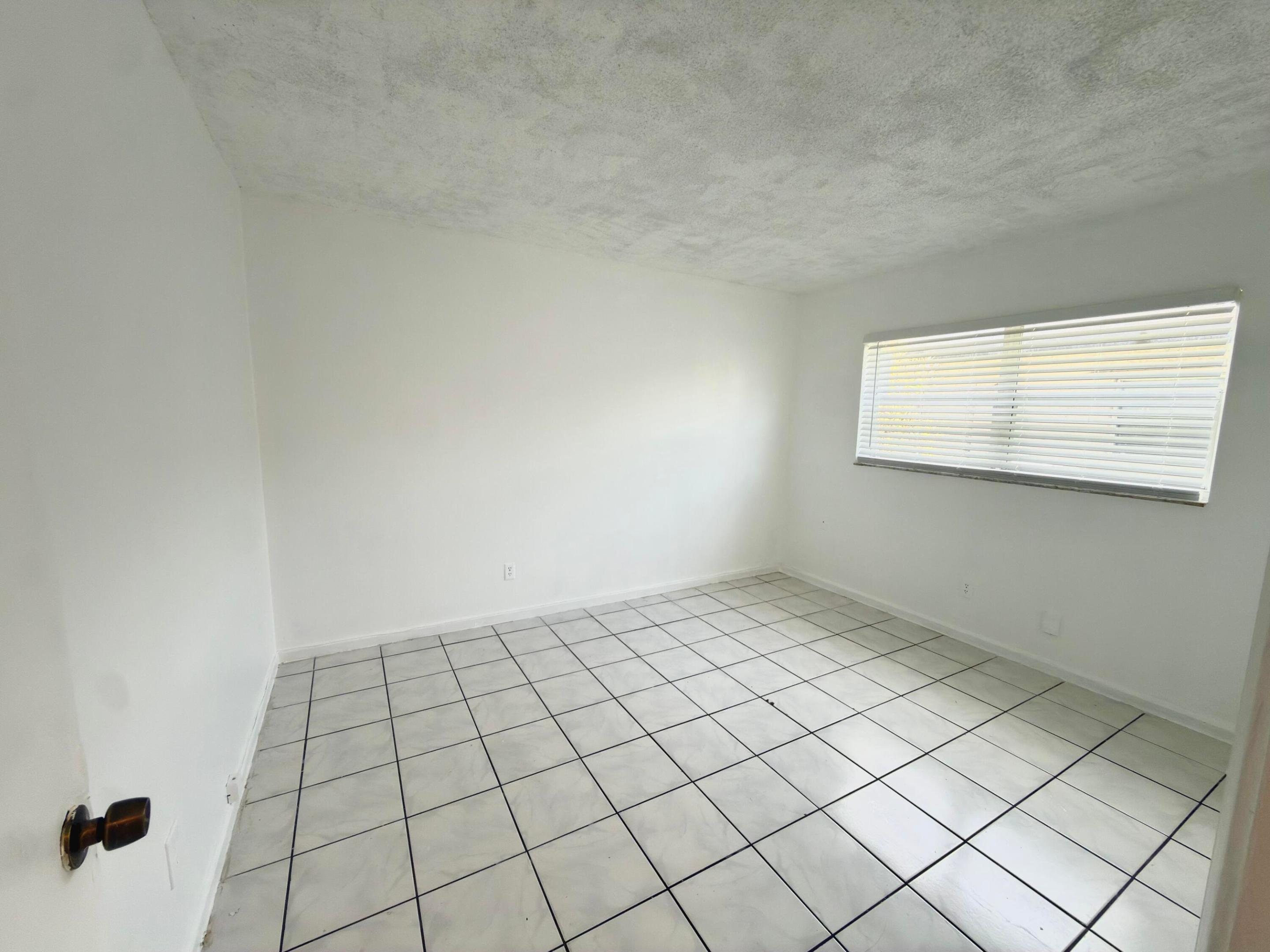 P R D SUBDIVISION - Residential Lease