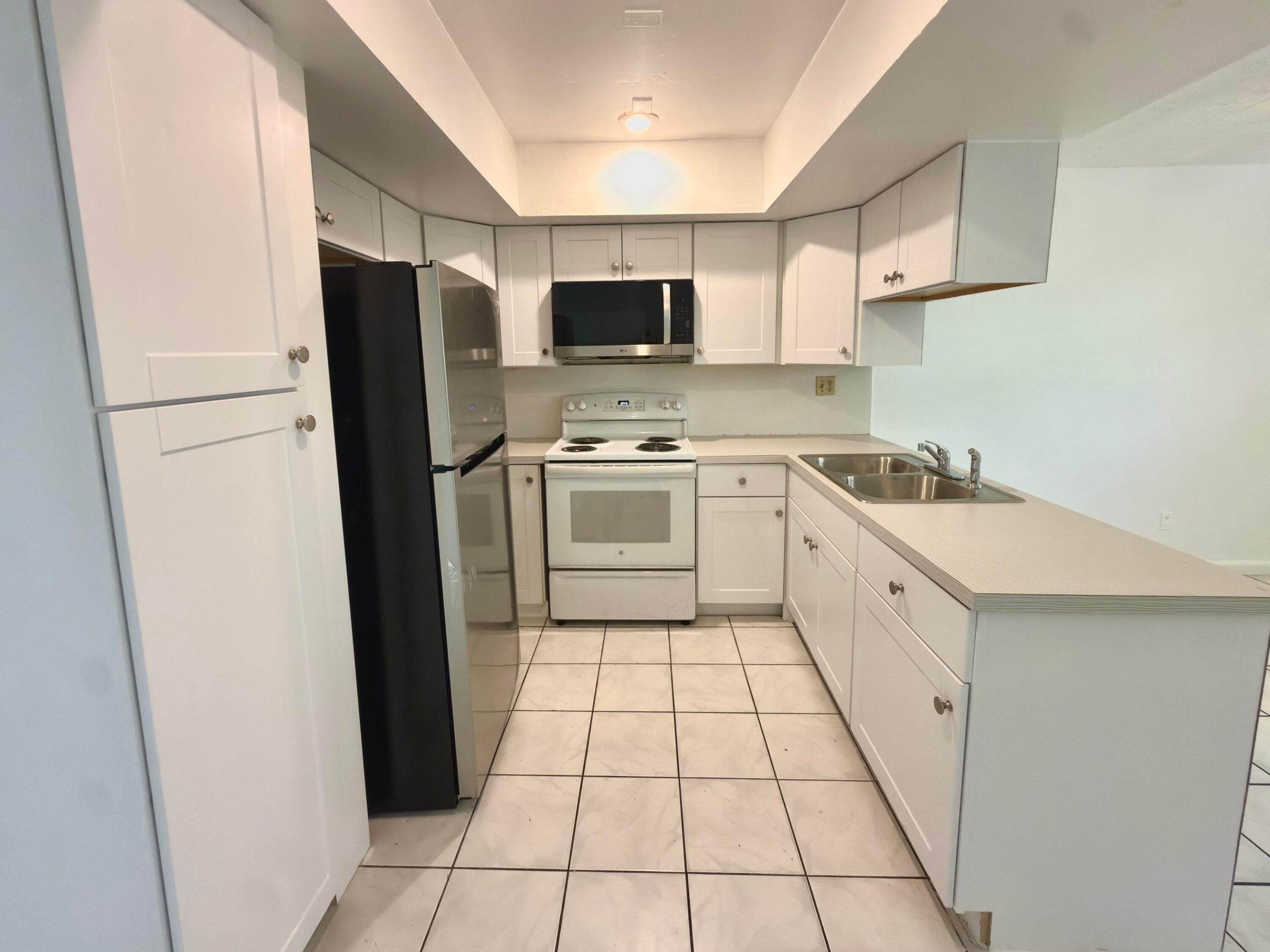 P R D SUBDIVISION - Residential Lease