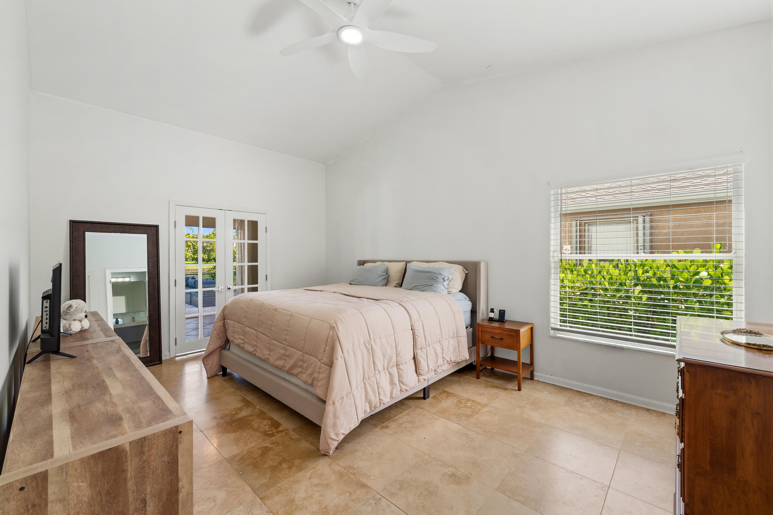 RAINBOW LAKES TR B PH 1 - Residential