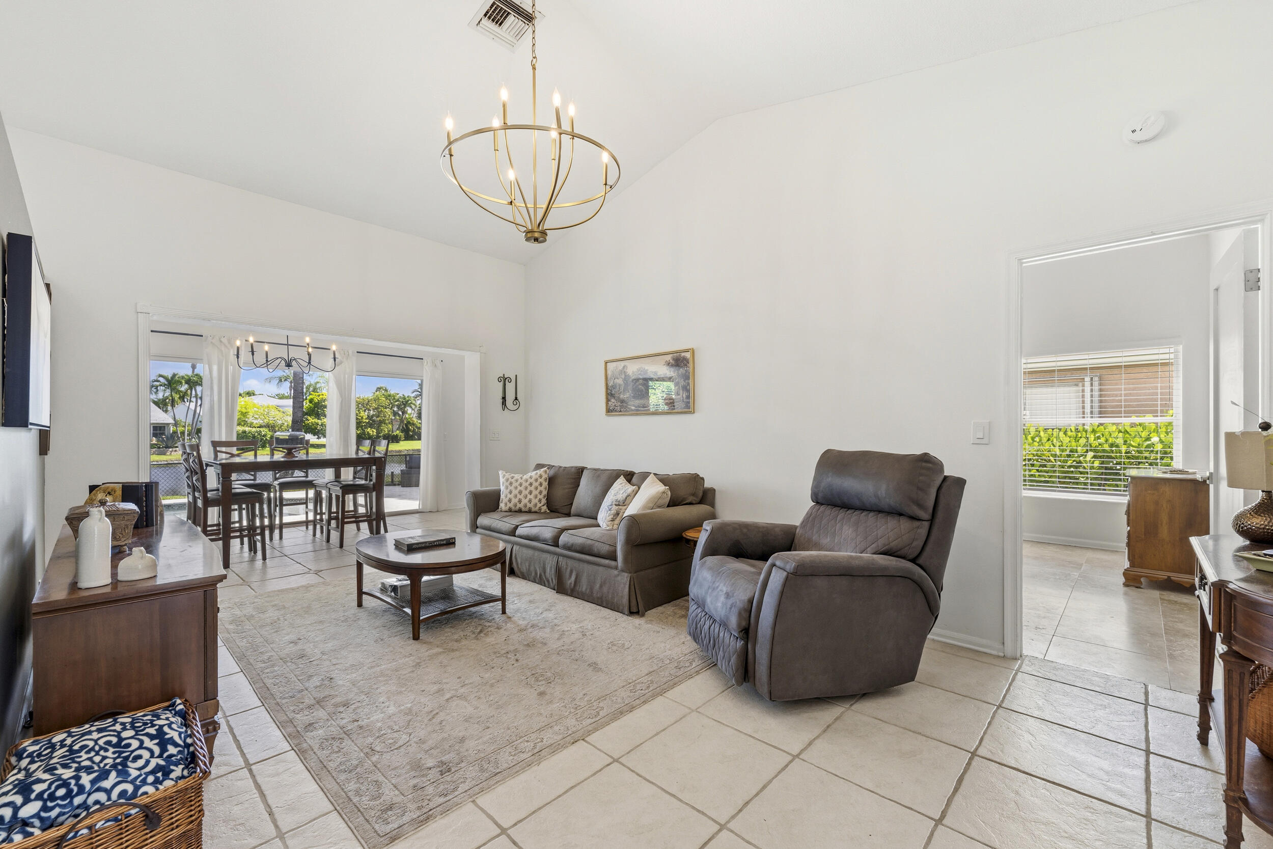 RAINBOW LAKES TR B PH 1 - Residential