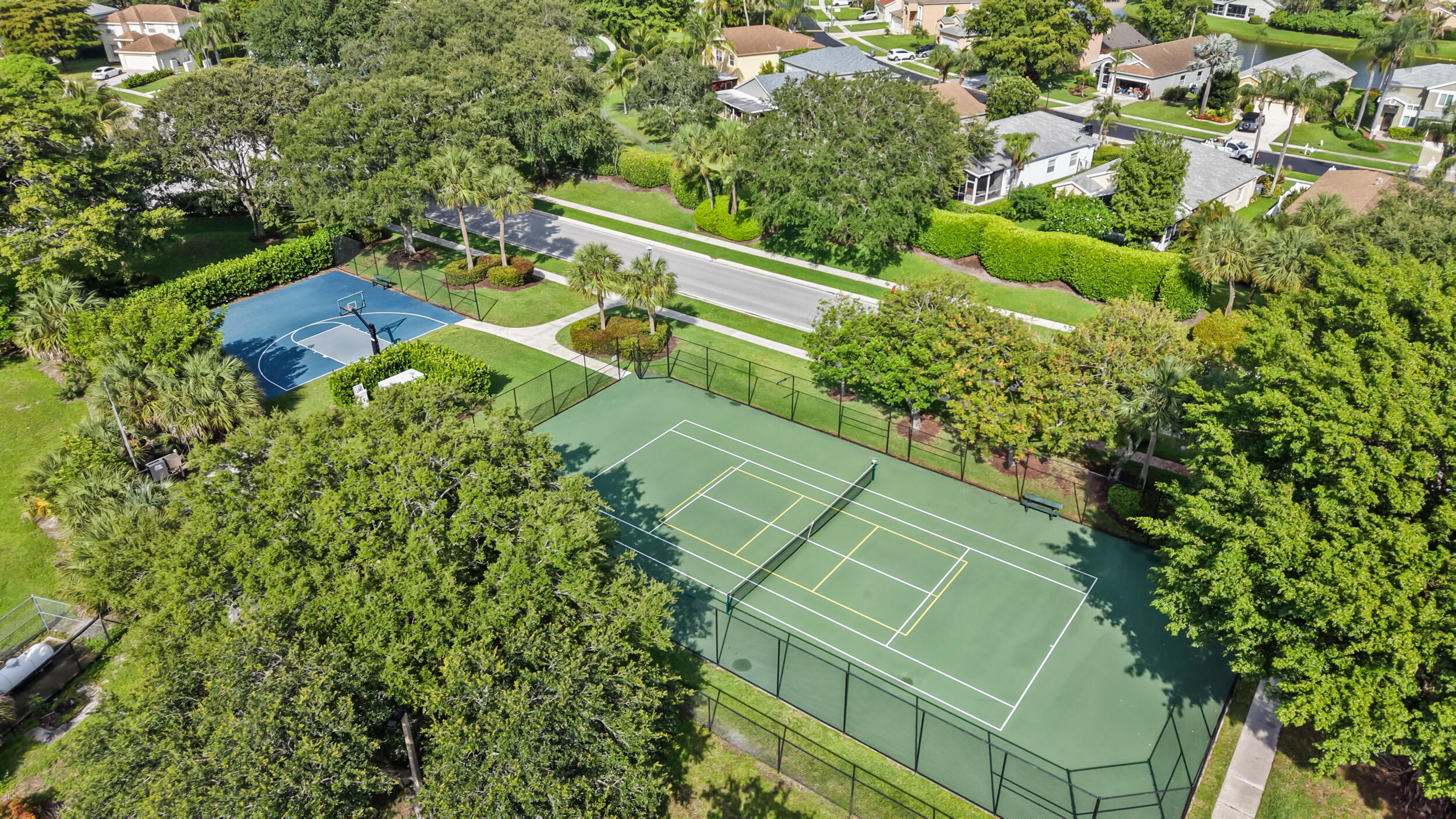 RAINBOW LAKES TR B PH 1 - Residential
