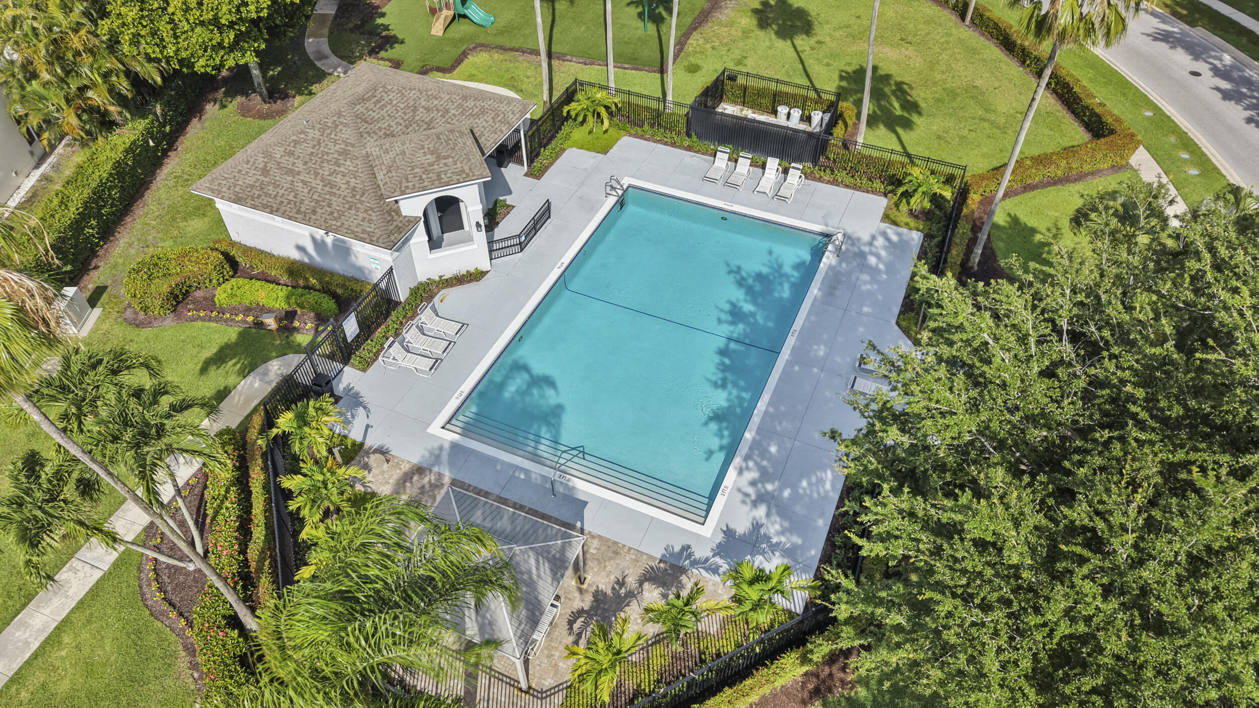 RAINBOW LAKES TR B PH 1 - Residential