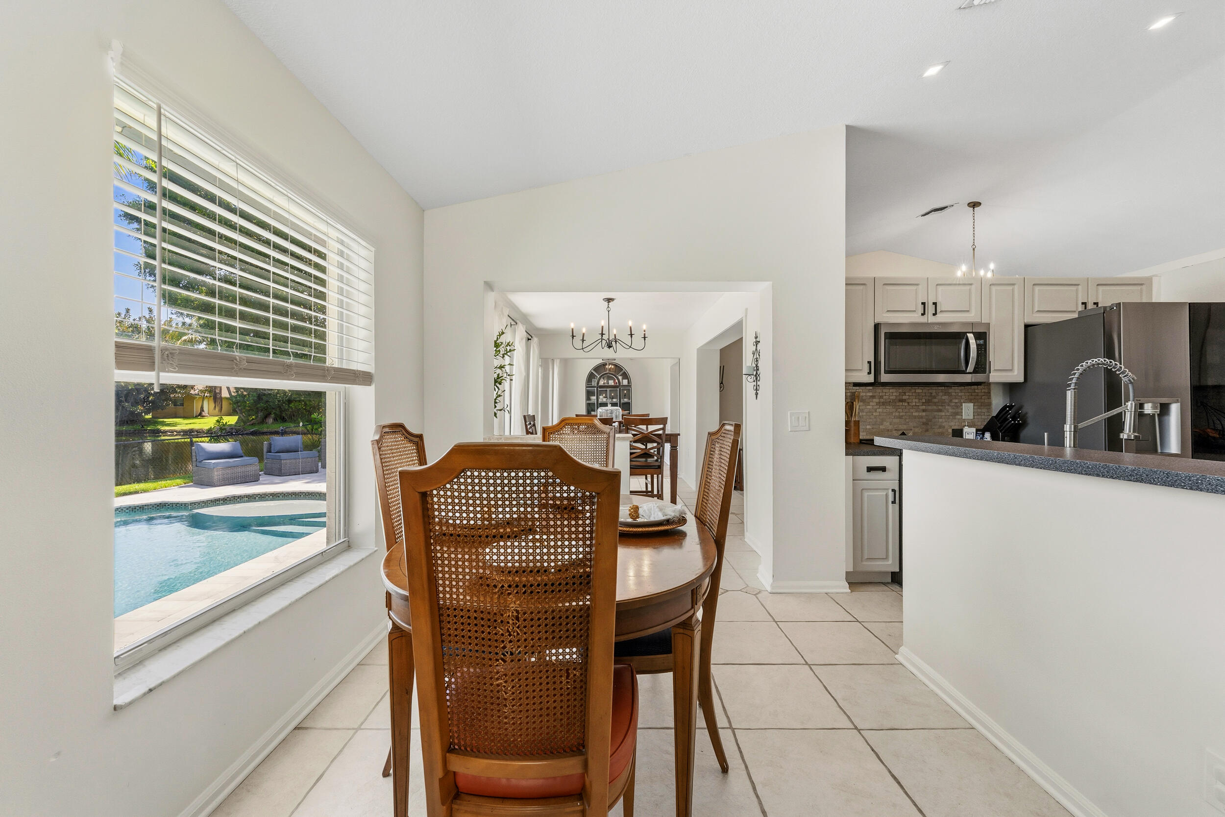 RAINBOW LAKES TR B PH 1 - Residential