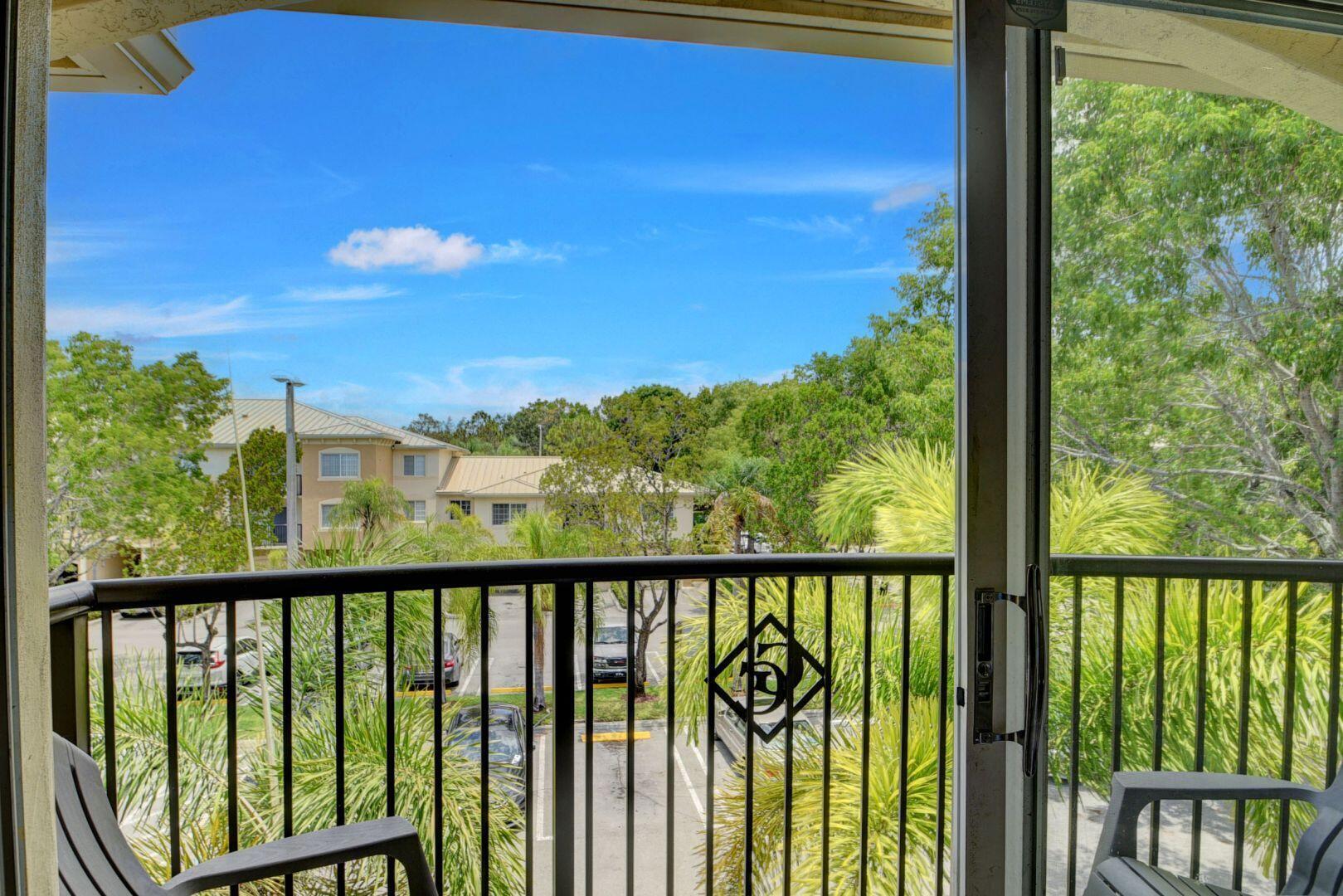 GRAND VIEW AT CRESTWOOD CONDO - Residential