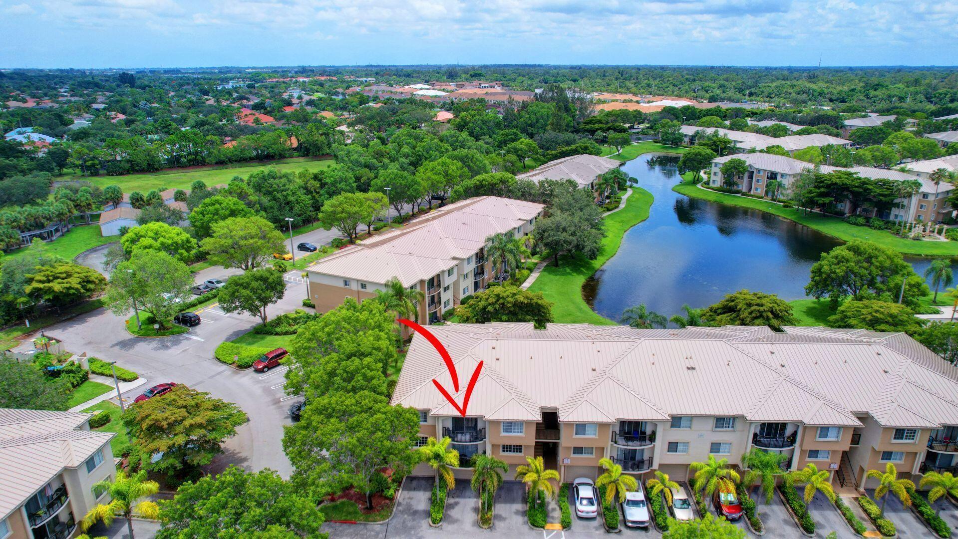 GRAND VIEW AT CRESTWOOD CONDO - Residential
